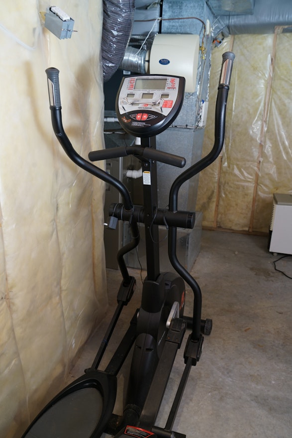 New Balance 10K Elliptical Trainer | EBTH