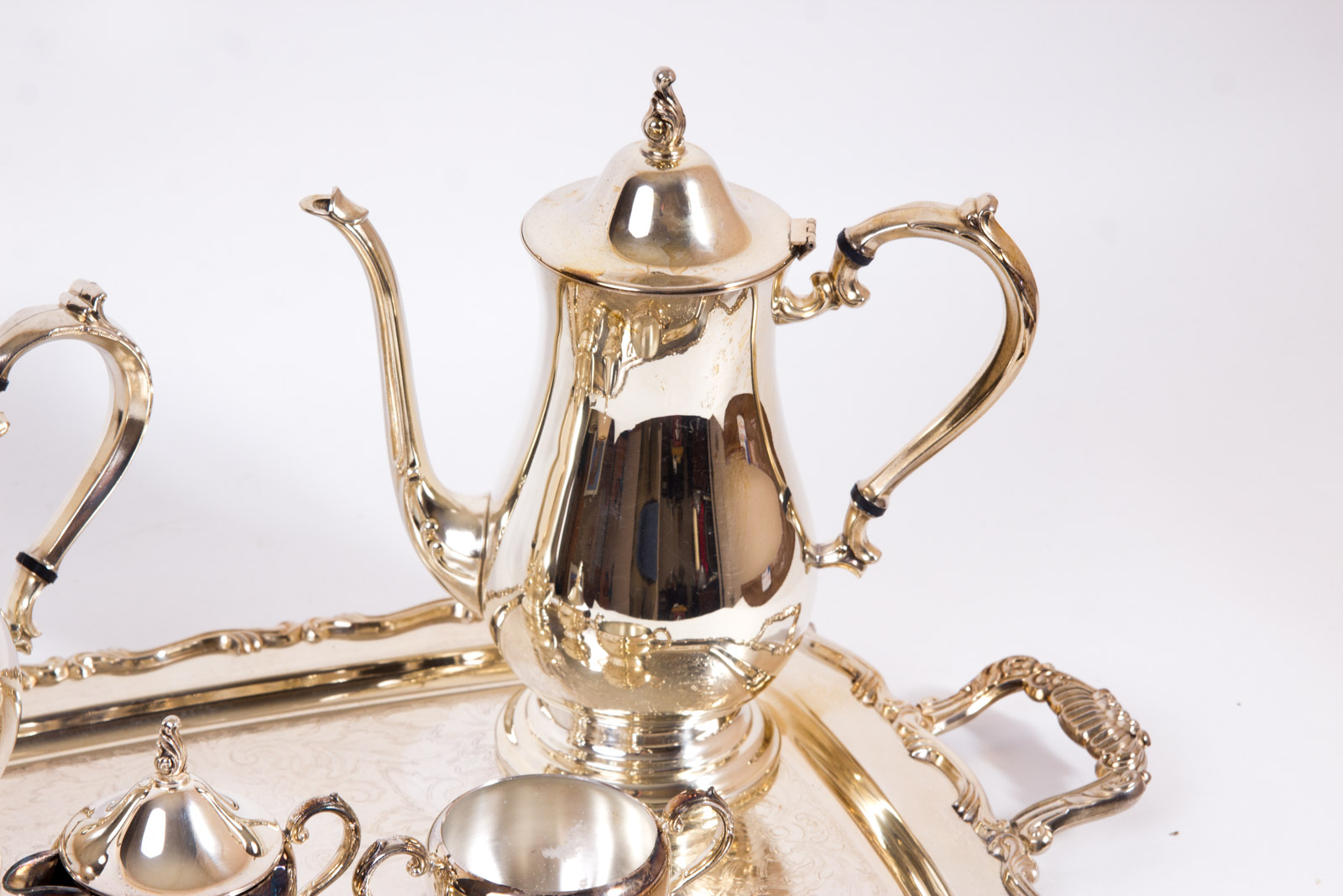 Vintage Oneida Silver Plated Tea Service Set EBTH