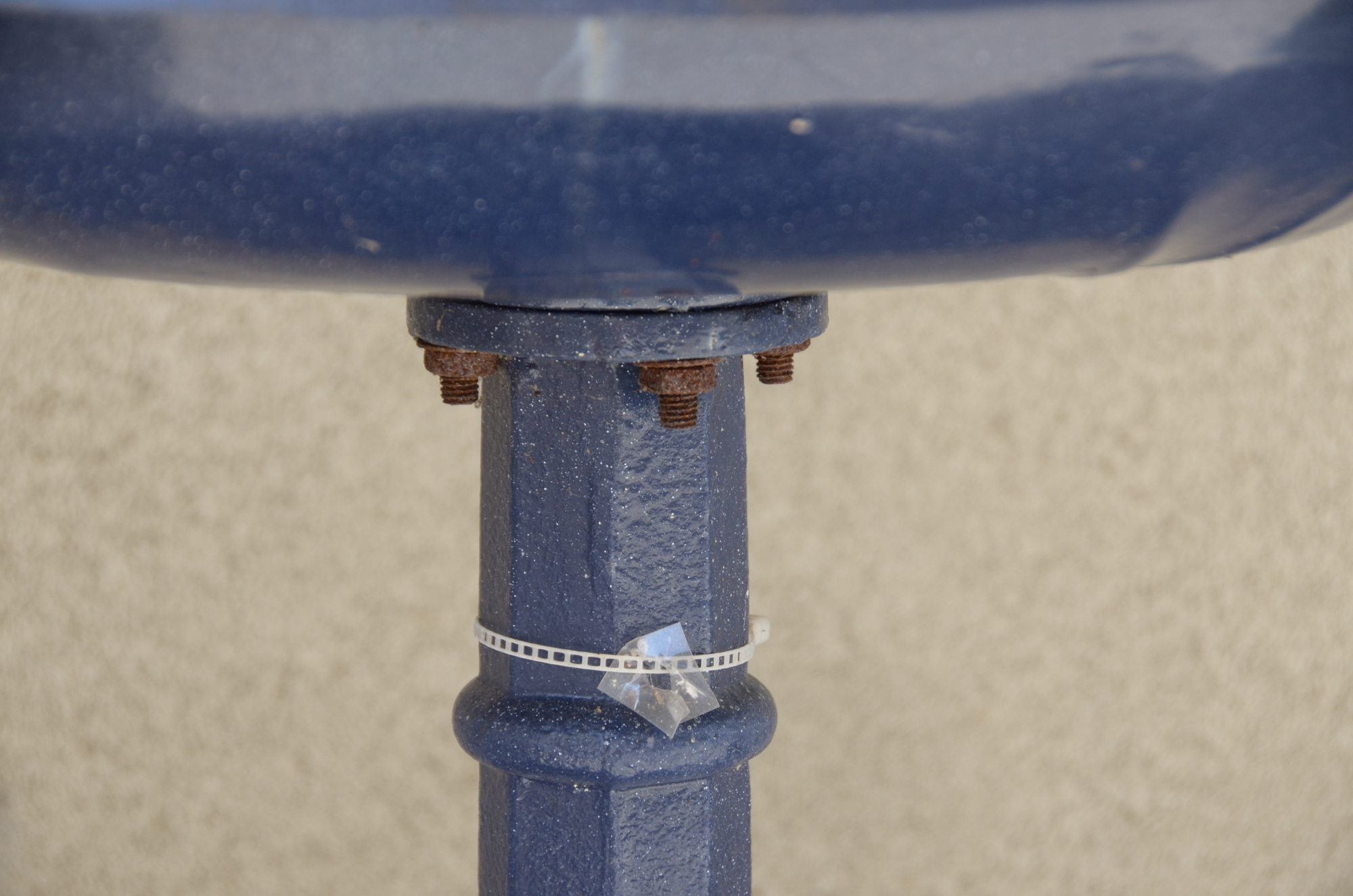 Metal Bird Bath EBTH