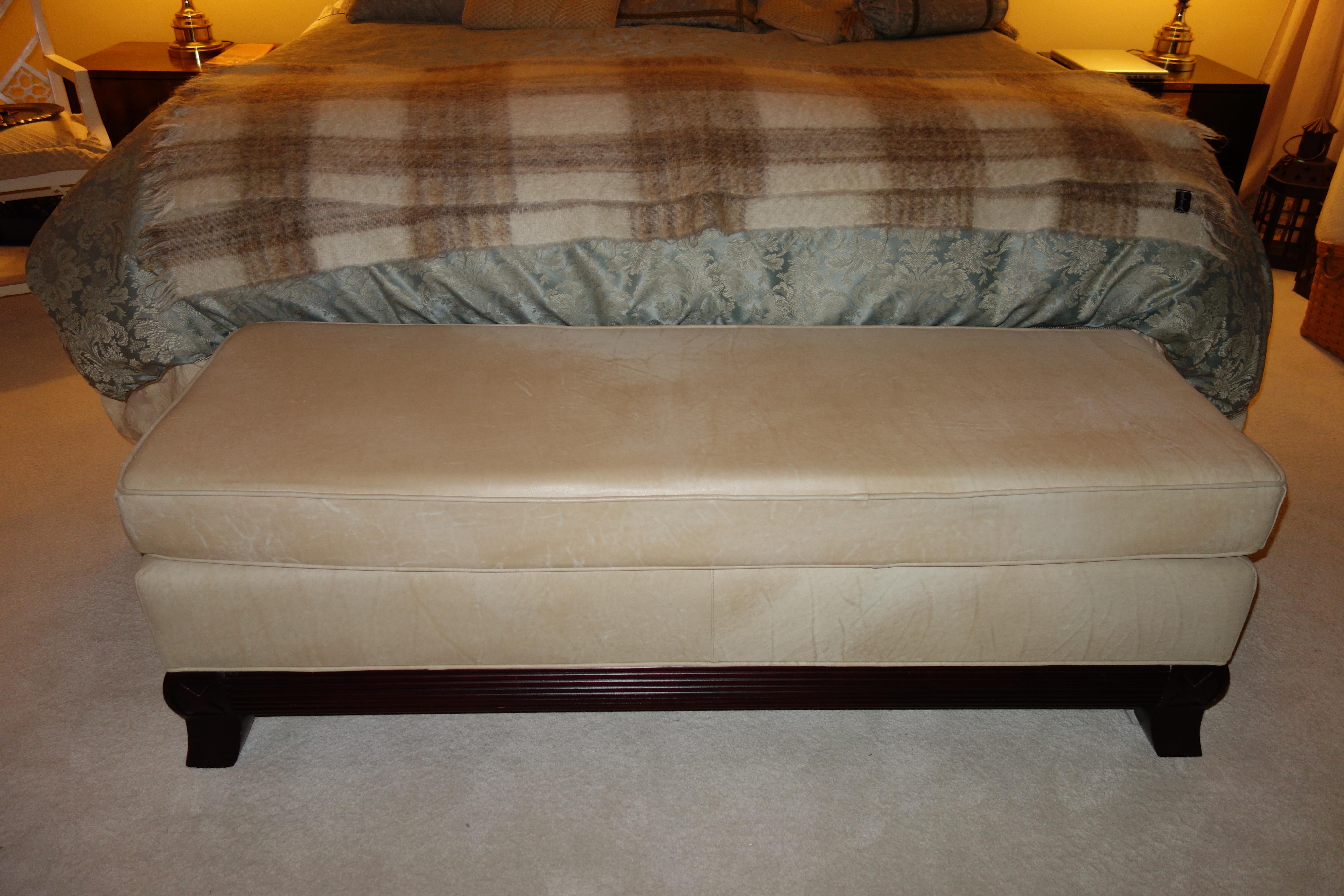 Cream Leather Bench EBTH