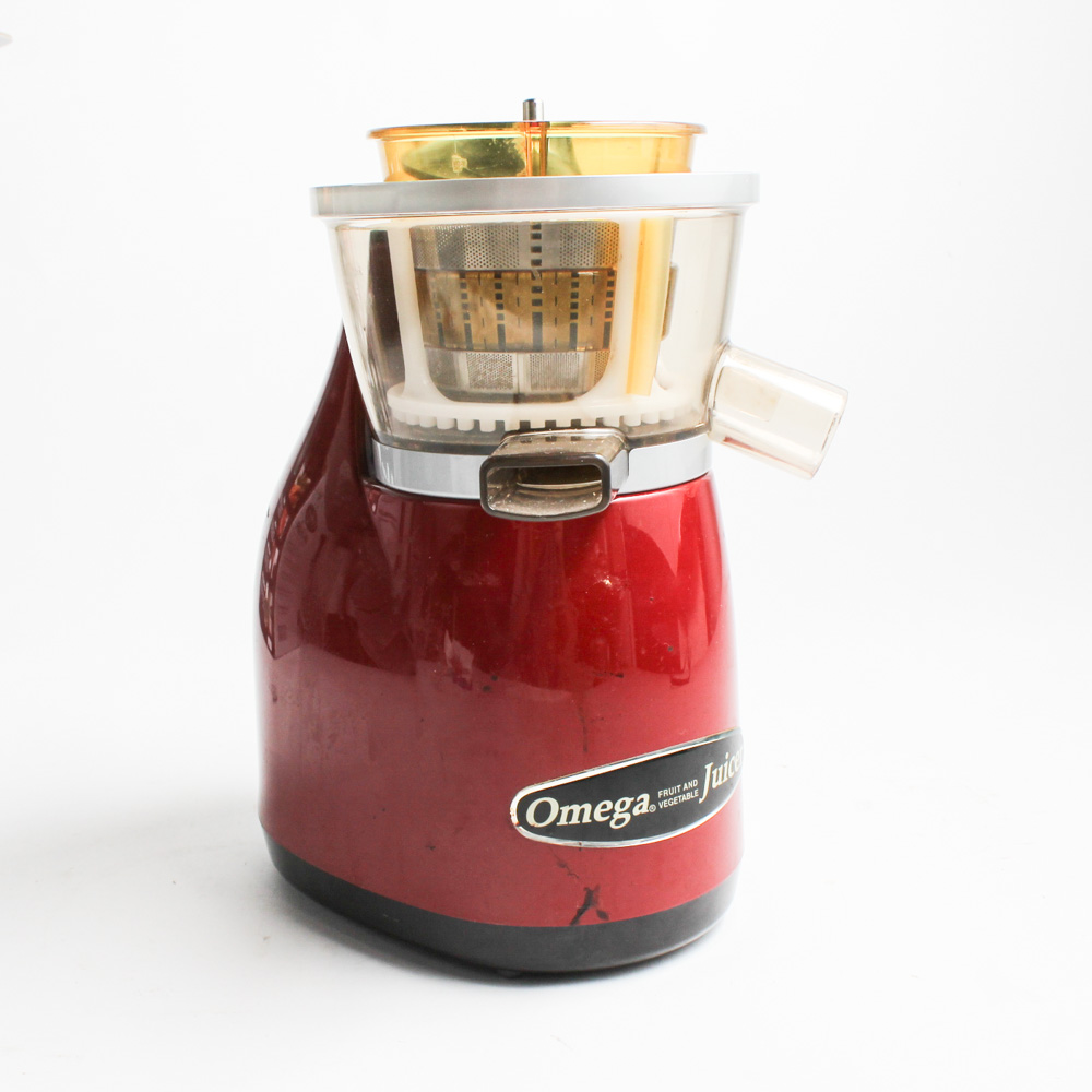 Oster VRT350R Masticating Juicer EBTH