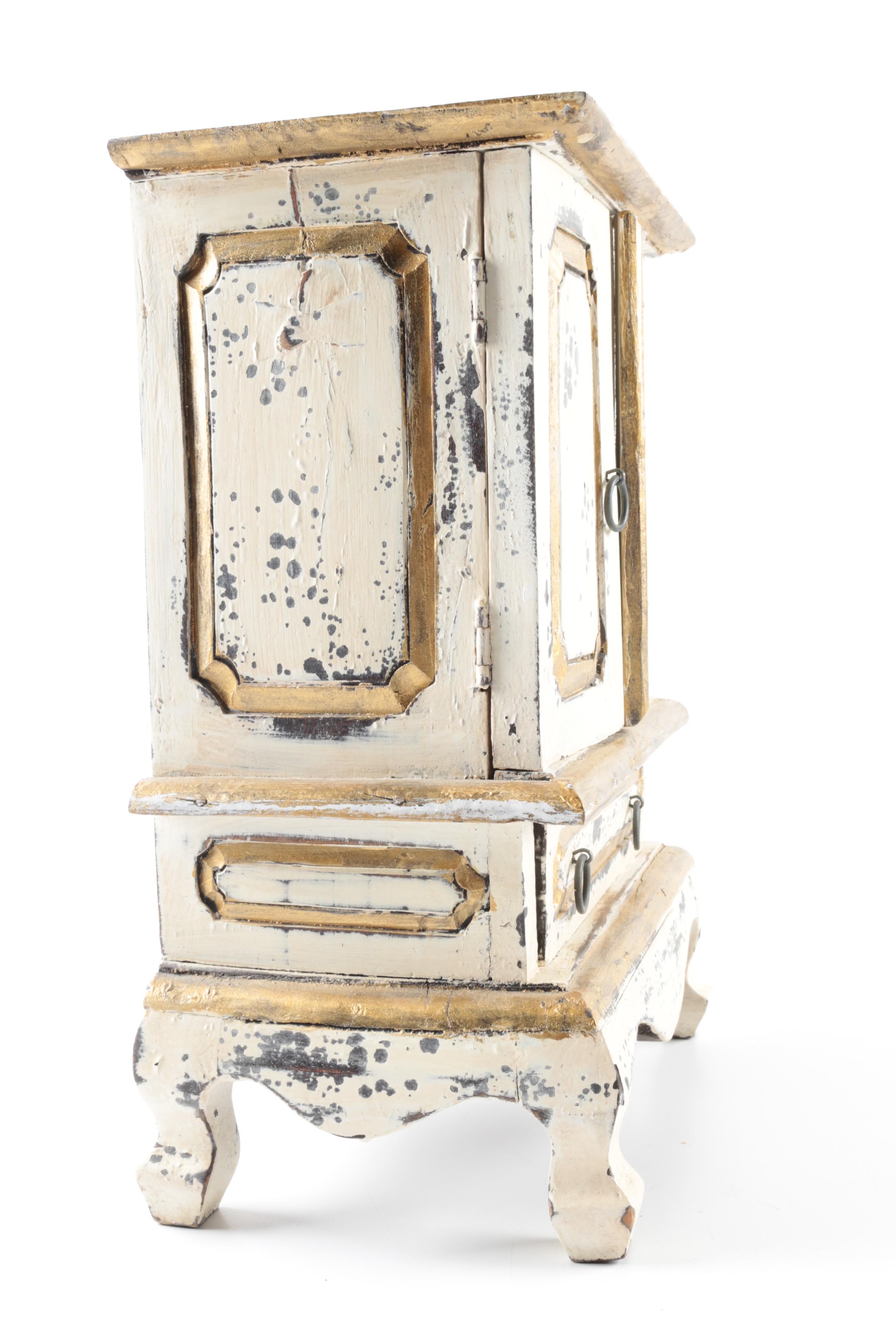 Small Tabletop Jewelry Box EBTH