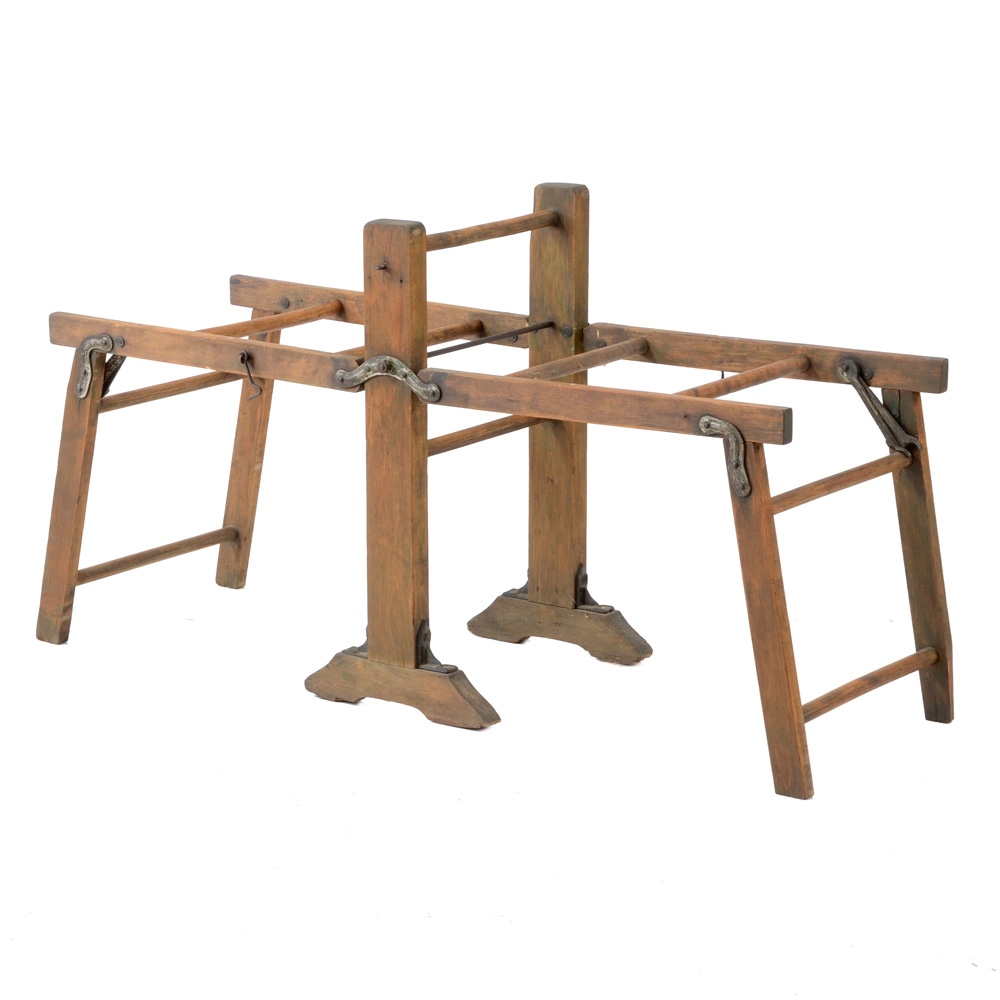 Antique Washtub Stand