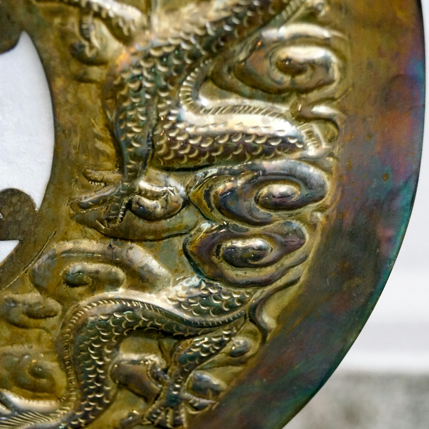 Download Vintage Chinese Dragon Motif Brass Table Lamp | EBTH