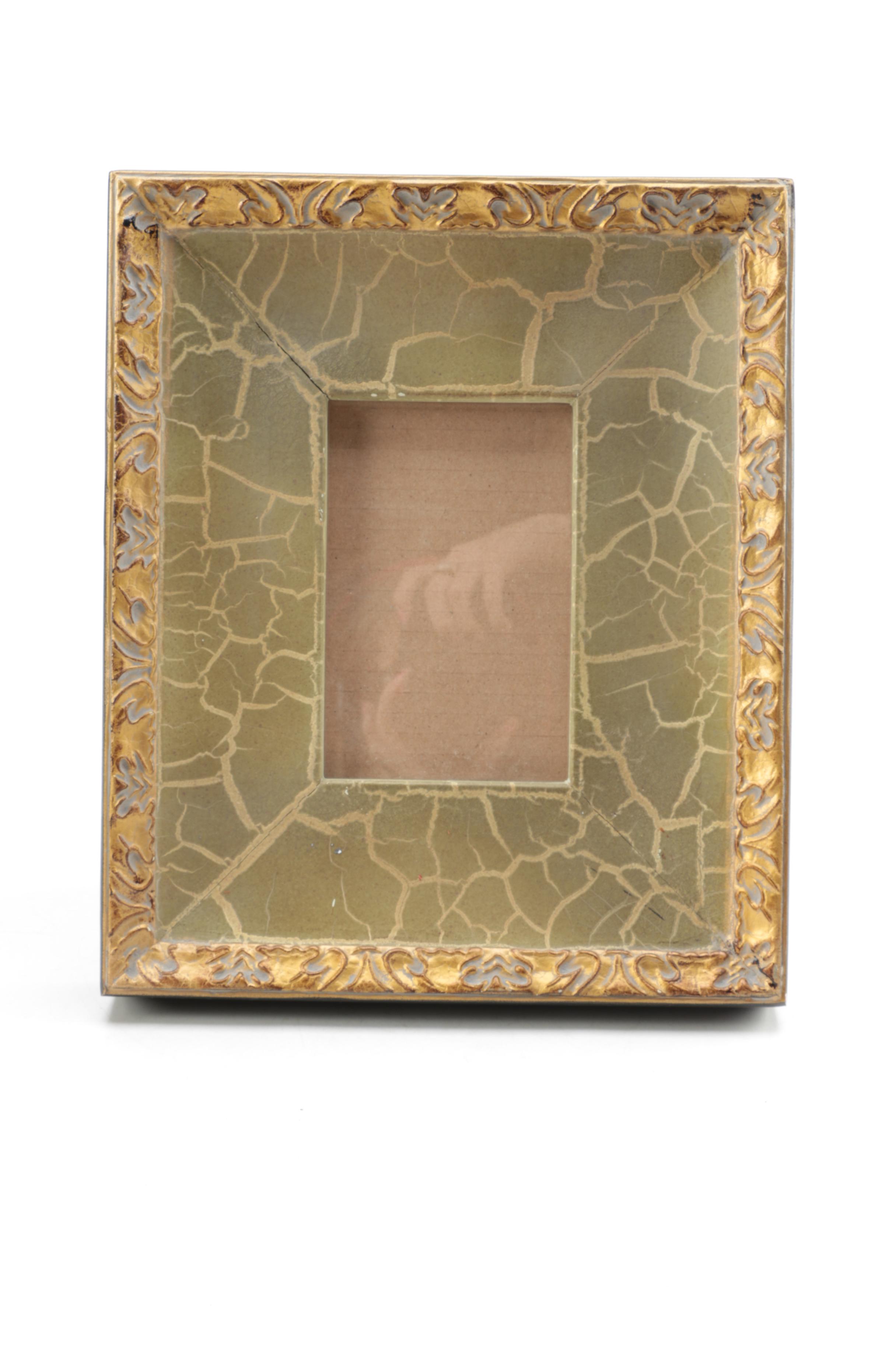 Picture Frame, Trinket Box and Vase with Dried Flowers EBTH