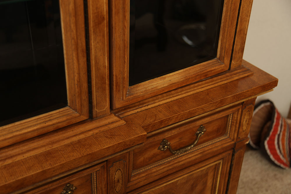 BernhardtHibriten Pecan China EBTH