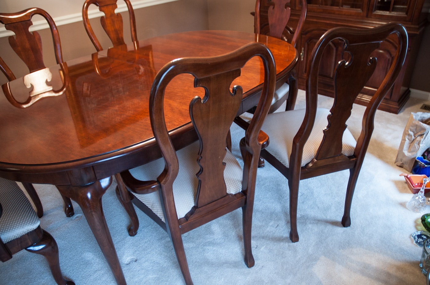 thomasville dining room table parts