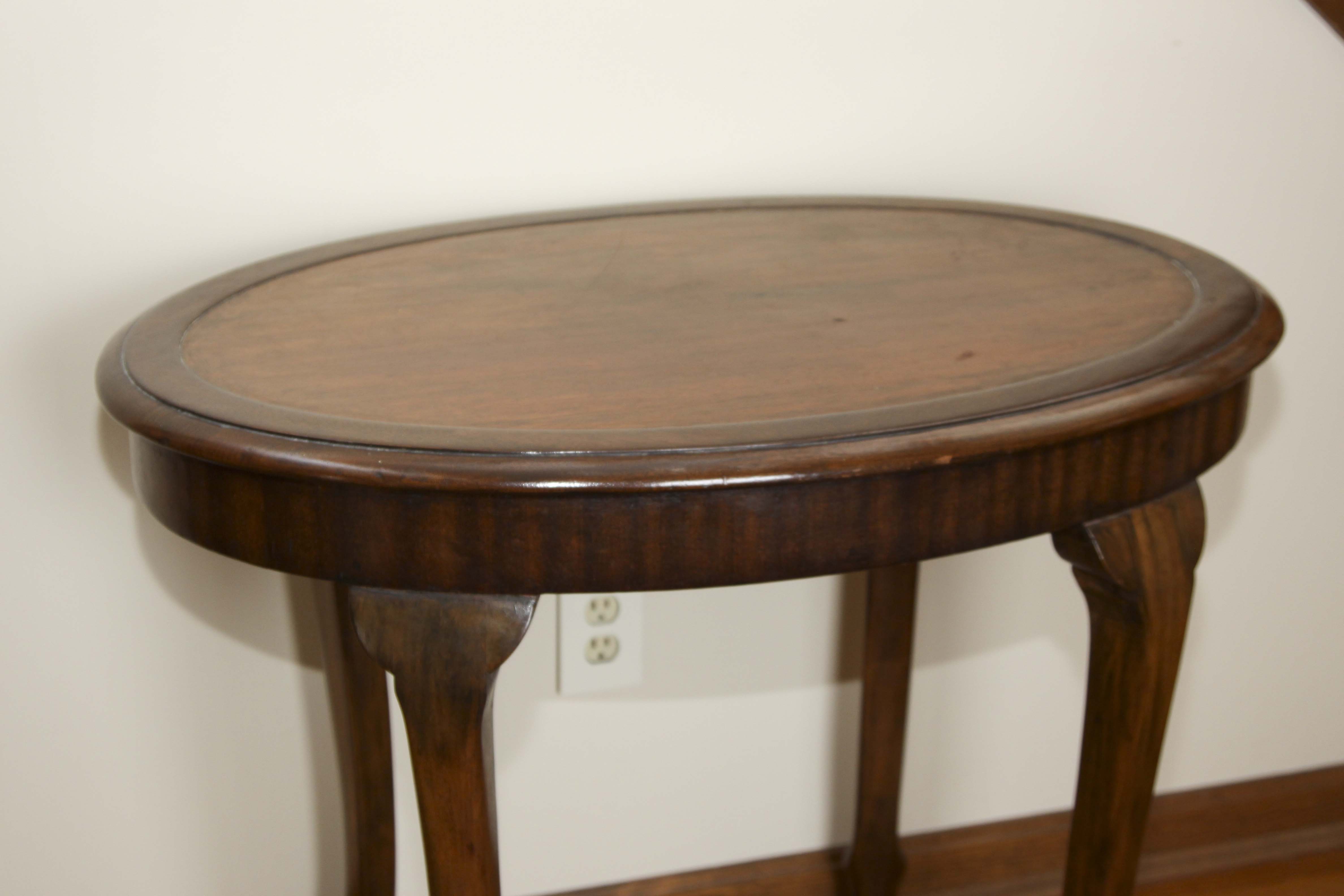 Oval Entry Table | EBTH