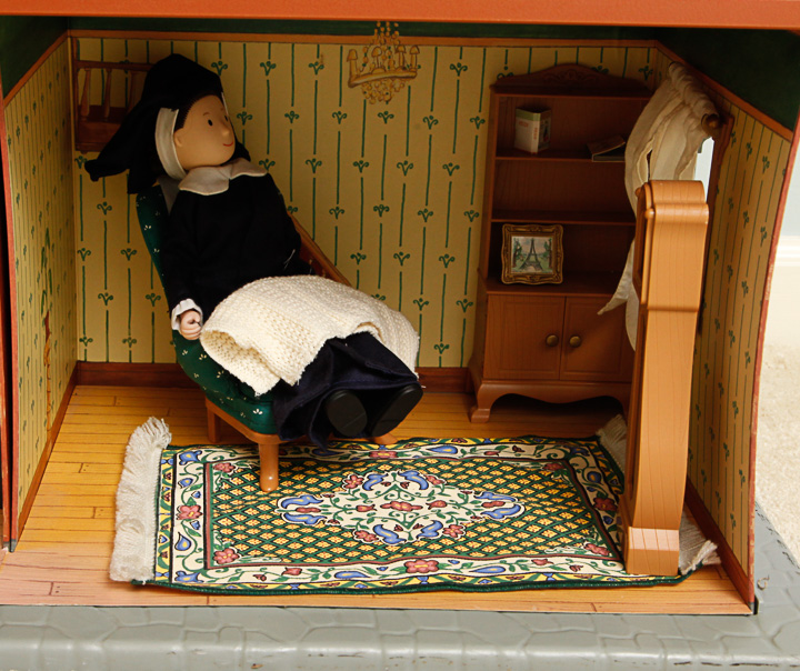 Vintage Eden "Madeline's Old House in Paris" Furnished Dollhouse EBTH