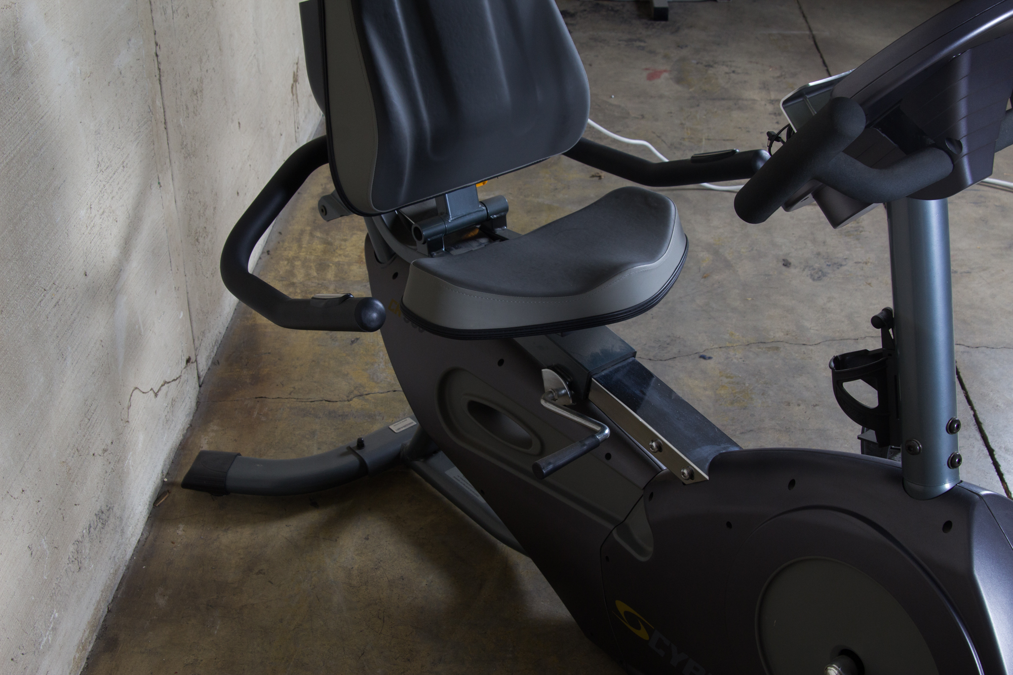 cybex 500 recumbent bike