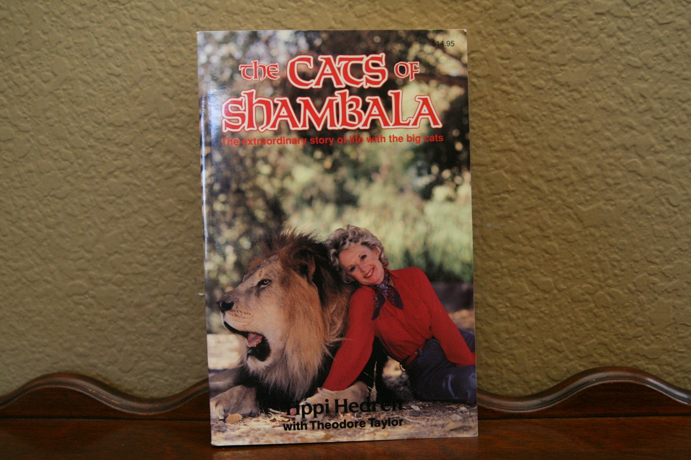 Wildlife Books Including Tippi Hedren Autographed Quot The