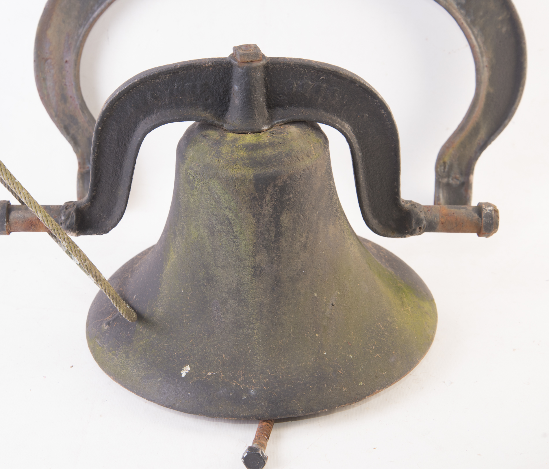 Antique Crystal Metal 2 Bell EBTH