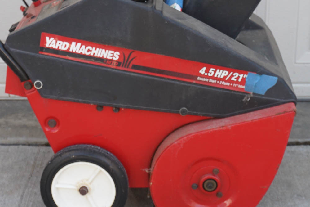 MTD Yard Machines 4.5 HP/21" SingleStage Snow Blower EBTH