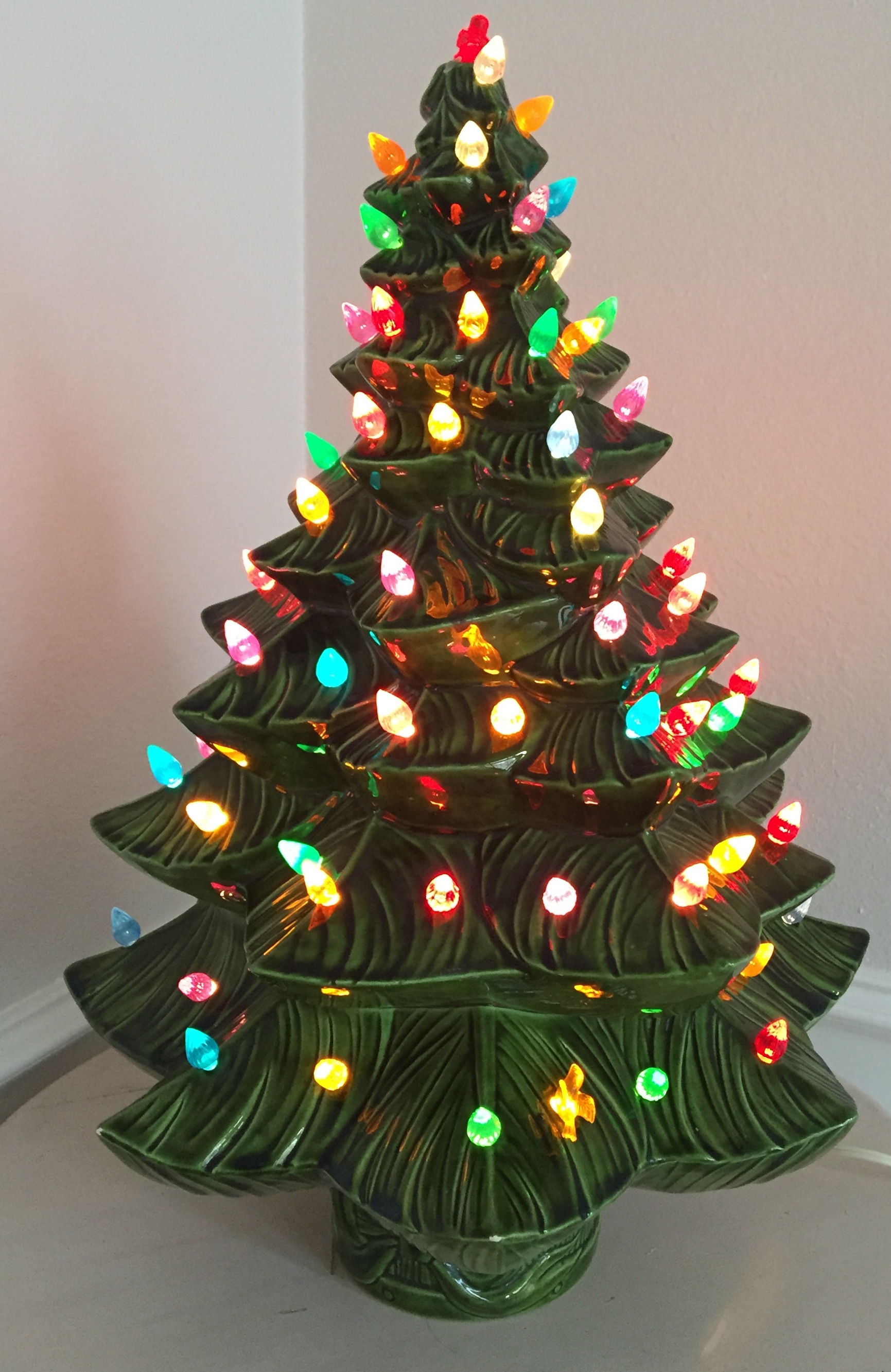 Vintage HandPainted Ceramic Christmas Tree Light EBTH