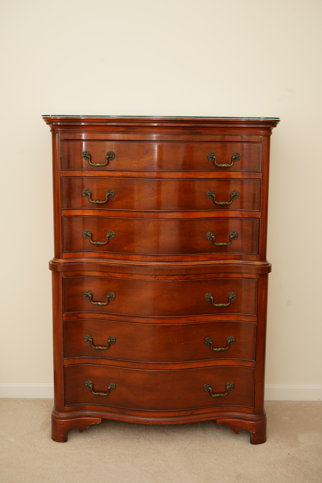 Tall Serpentine Mahogany Dresser by DrexelHeritage EBTH
