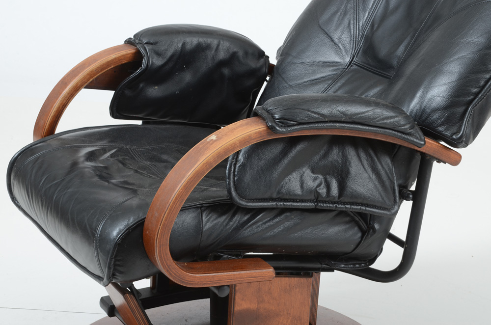 "Avant Glide" Vintage Glider Chair EBTH