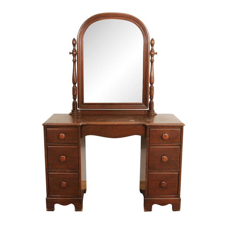 Vintage Vanity By Continental Furniture Company Ebth