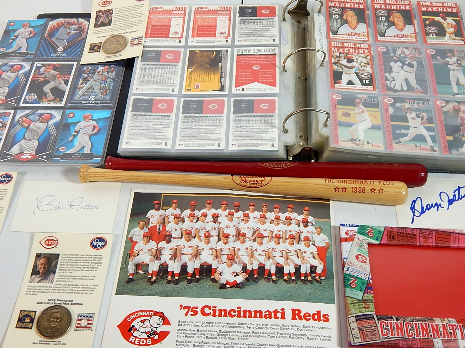 Cincinnati Reds Card and Memorabilia 