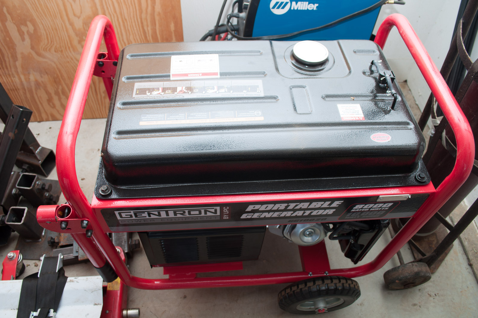 GenTron 10,000 Watt Portable Gasoline Generator EBTH