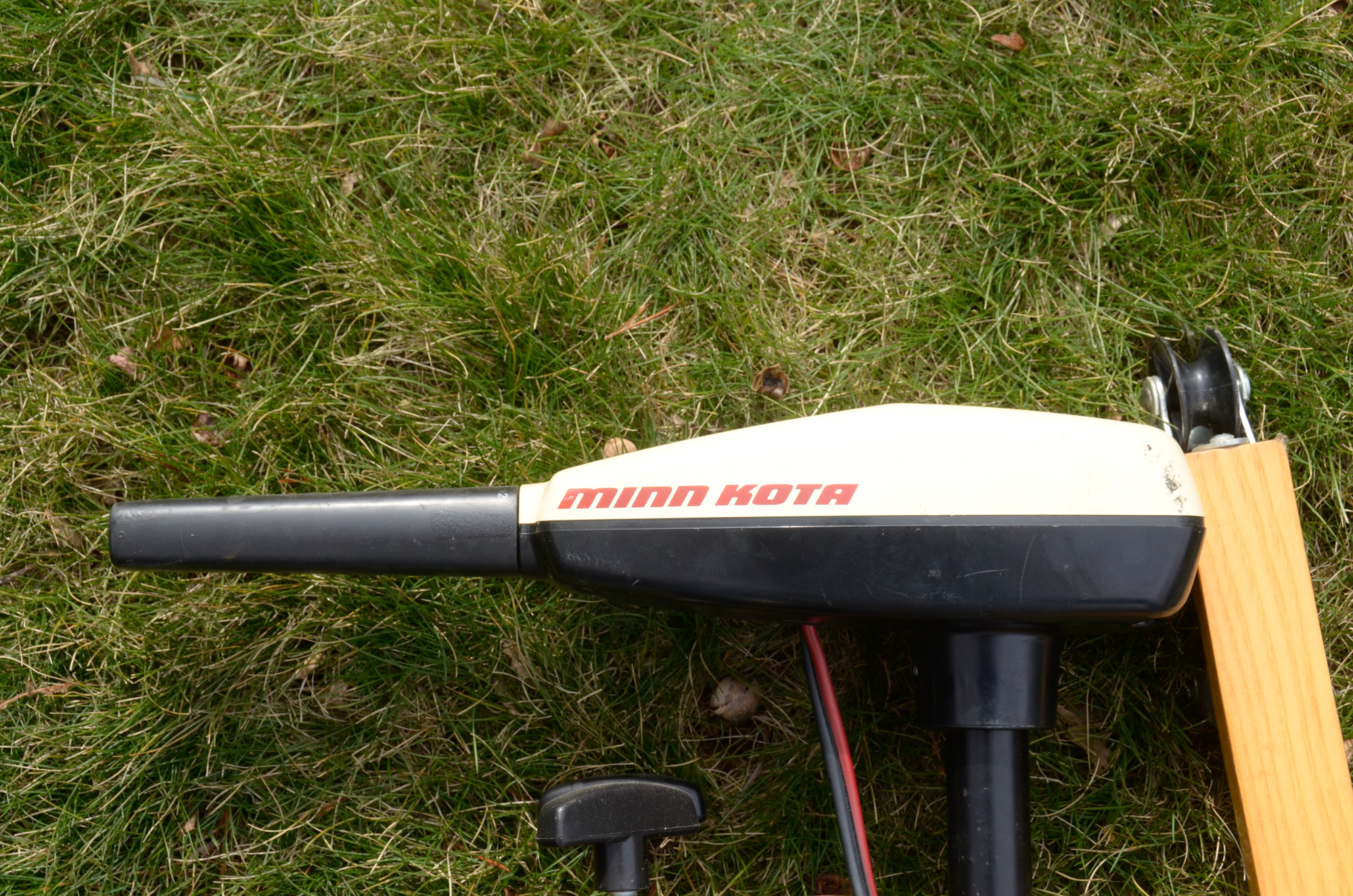 Old Town Discovery 158 Canoe, Minn Kota Trolling Motor and Accessories EBTH