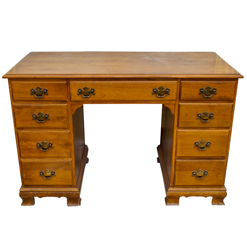 Wood Desk by Ethan Allen EBTH