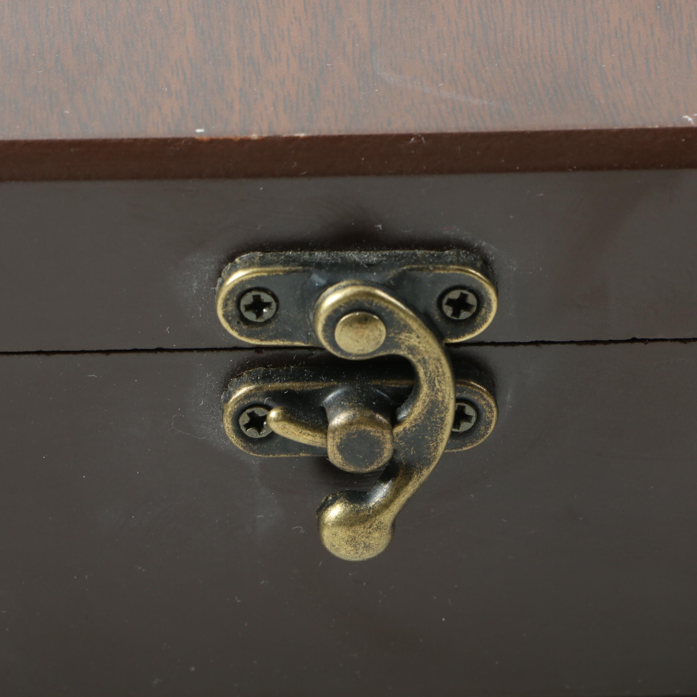 Wooden Boxes with Hinged Lids EBTH