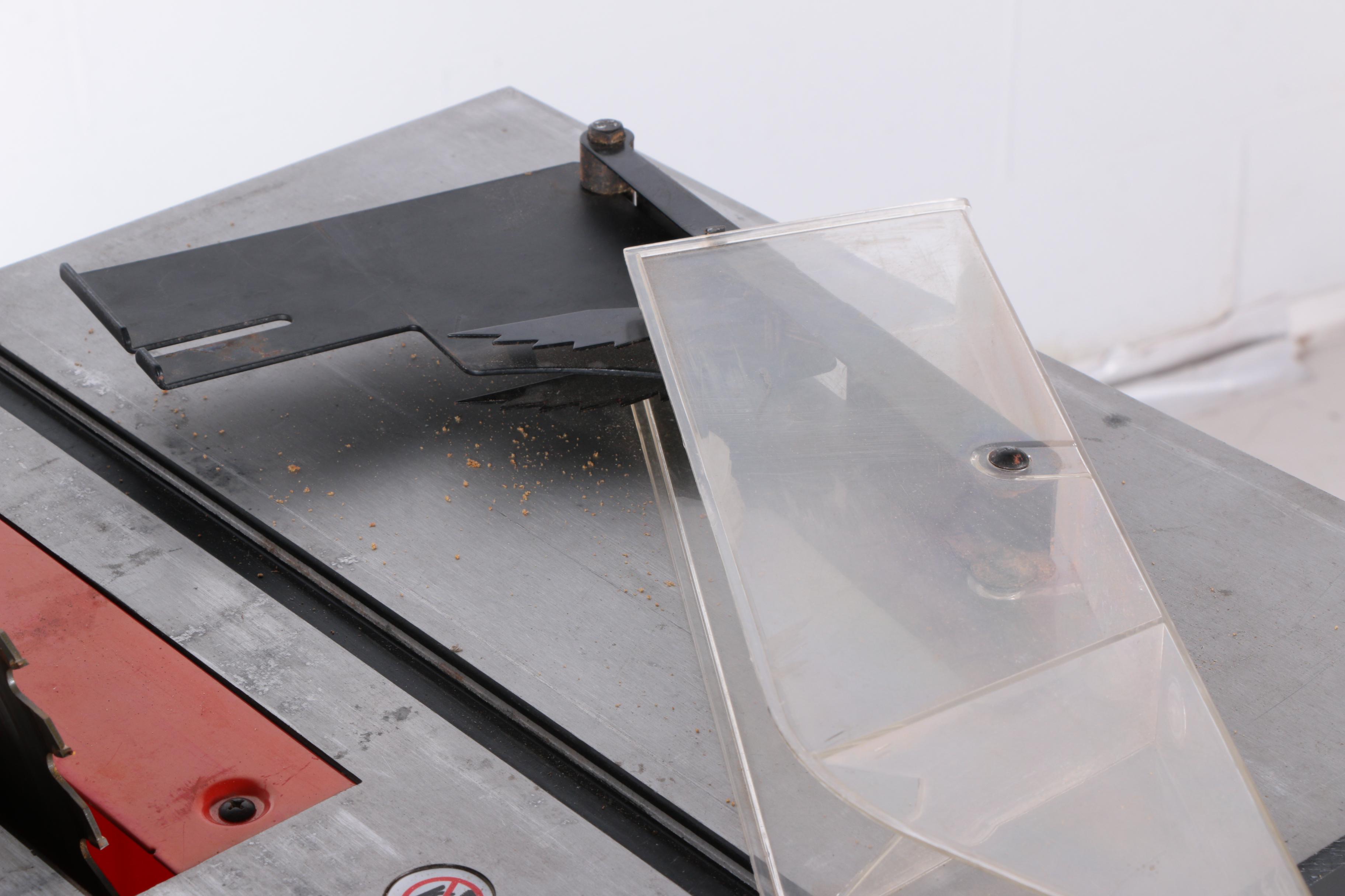 Black and Decker Firestorm Table Saw and Bench N' Vise Workbench EBTH