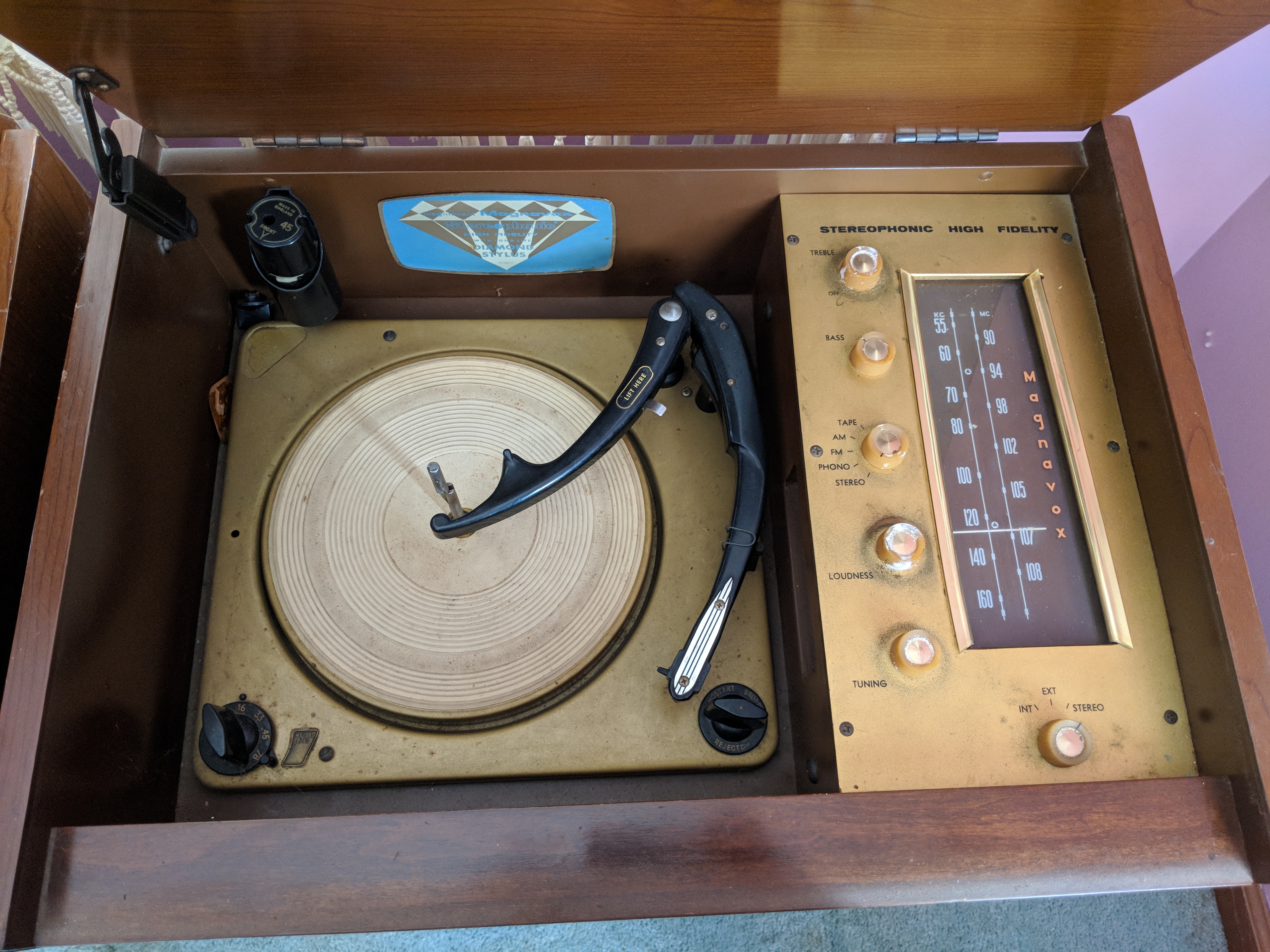 Magnigicant Magnavox Stereophonic High Fidelity Console And Record ...