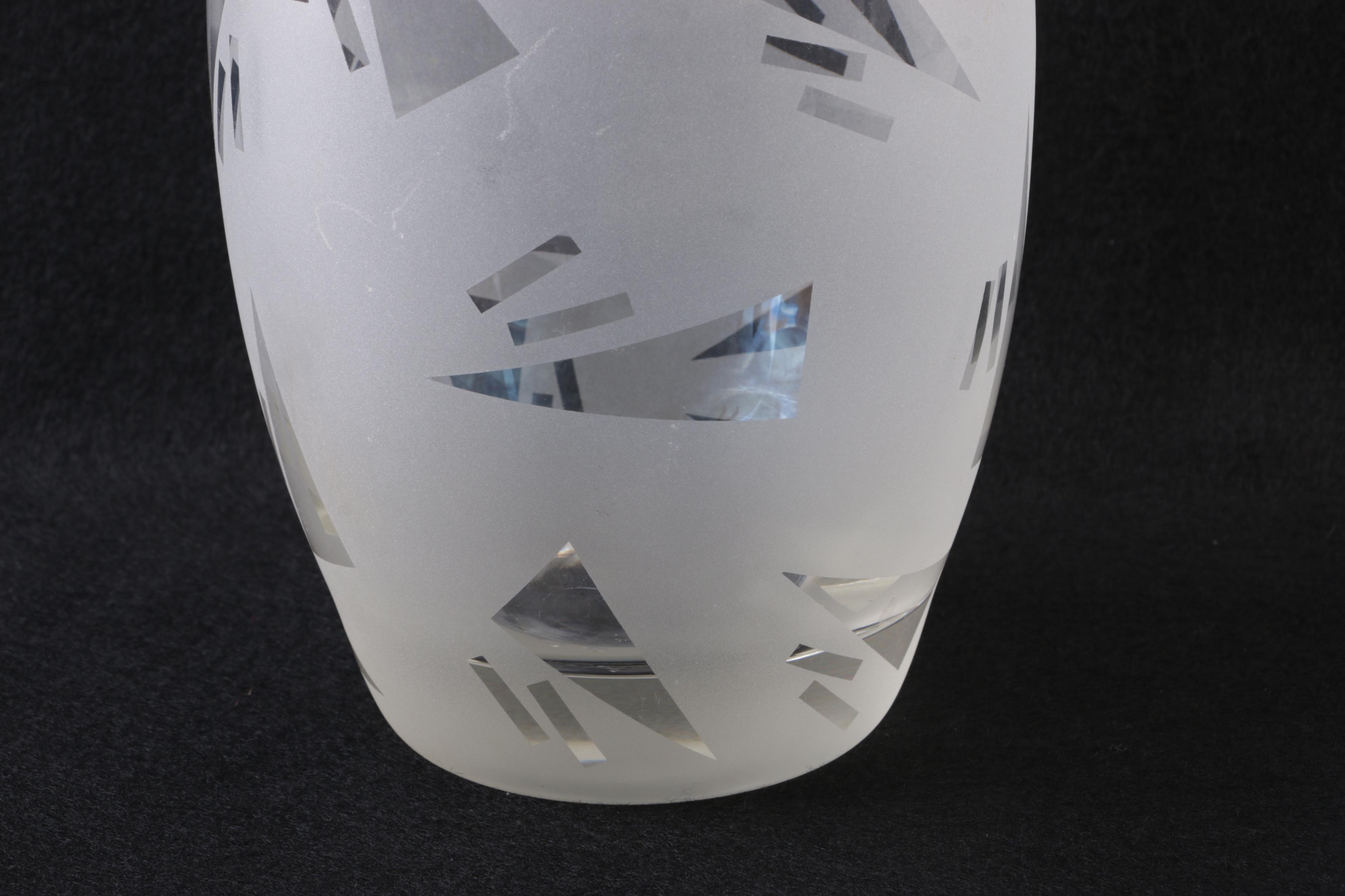 Robert McCandless Etched Art Glass Vase EBTH