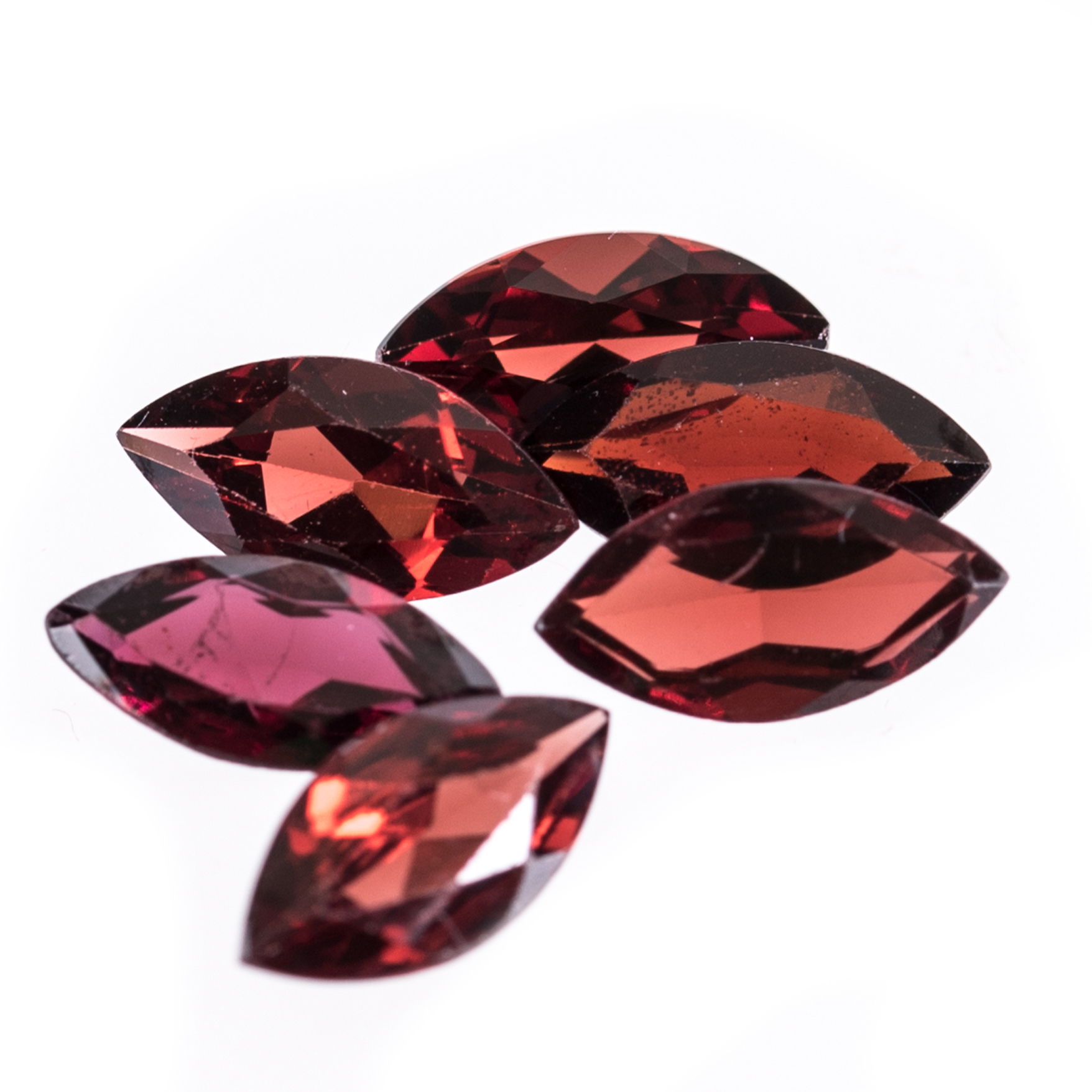 7.14 CTW Pyrope Almandine Garnet Gemstones : EBTH
