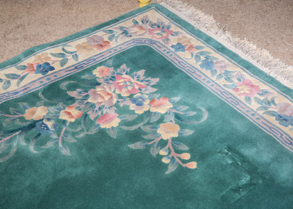 Carved Contemporary Chinese Wool Area Rug EBTH