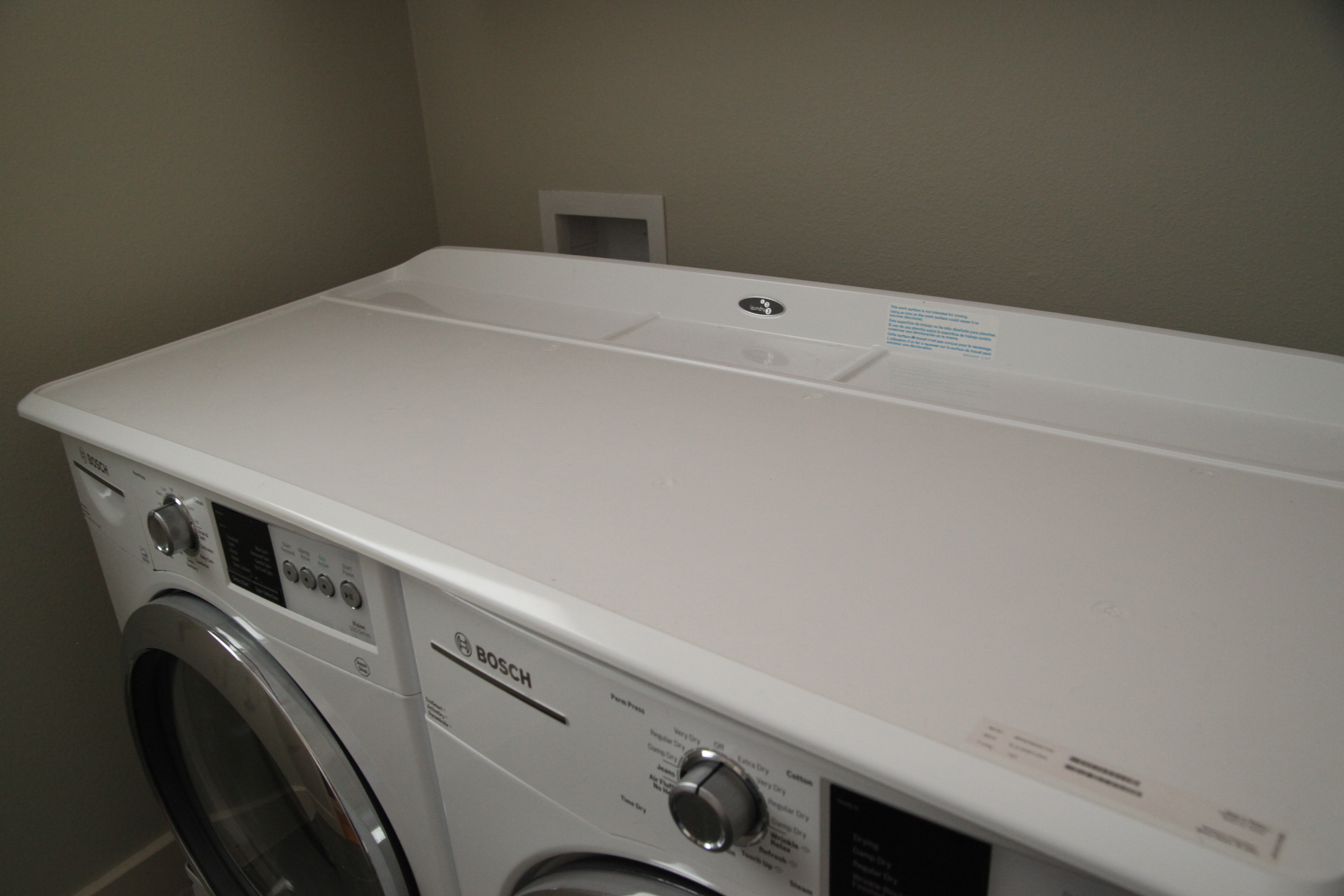 Whirlpool "Laundry 123" Washer and Dryer Work Surface EBTH