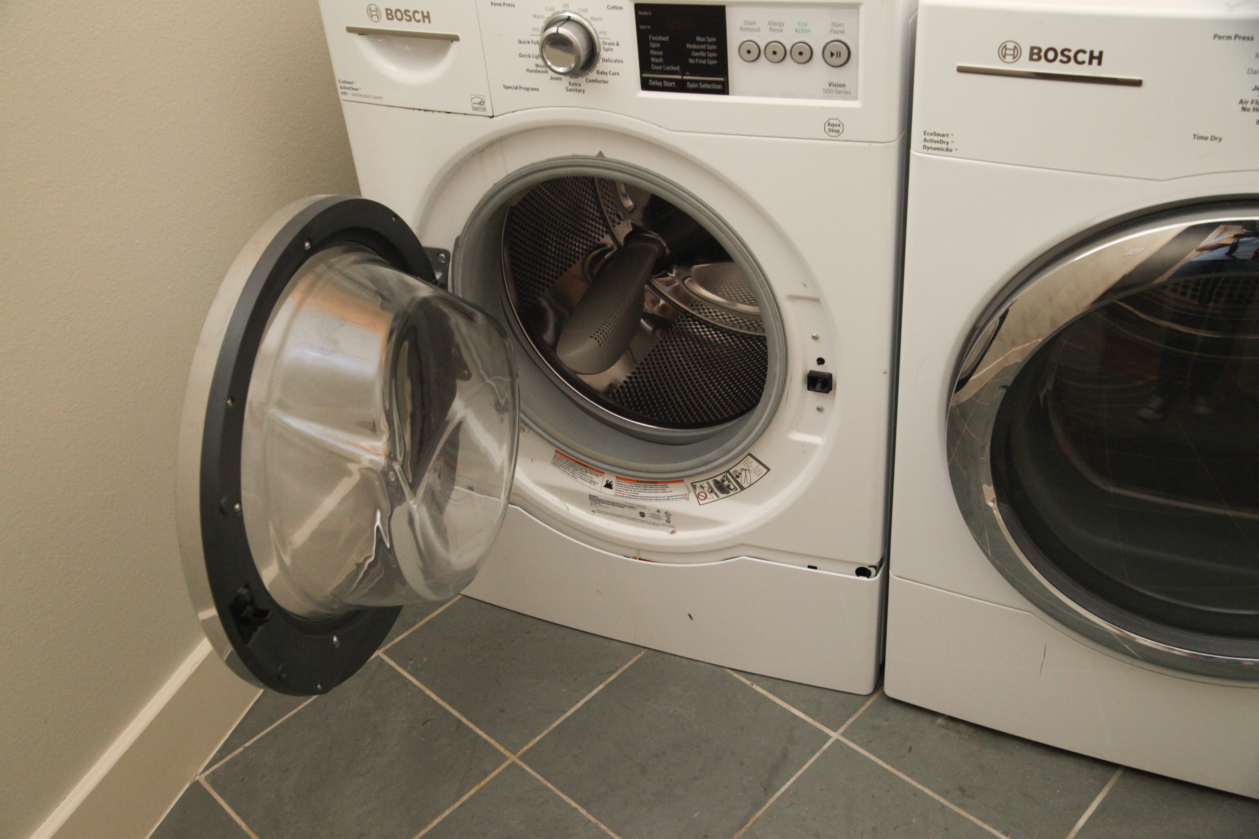 Bosch "Vision 500 Series" Washing Machine EBTH