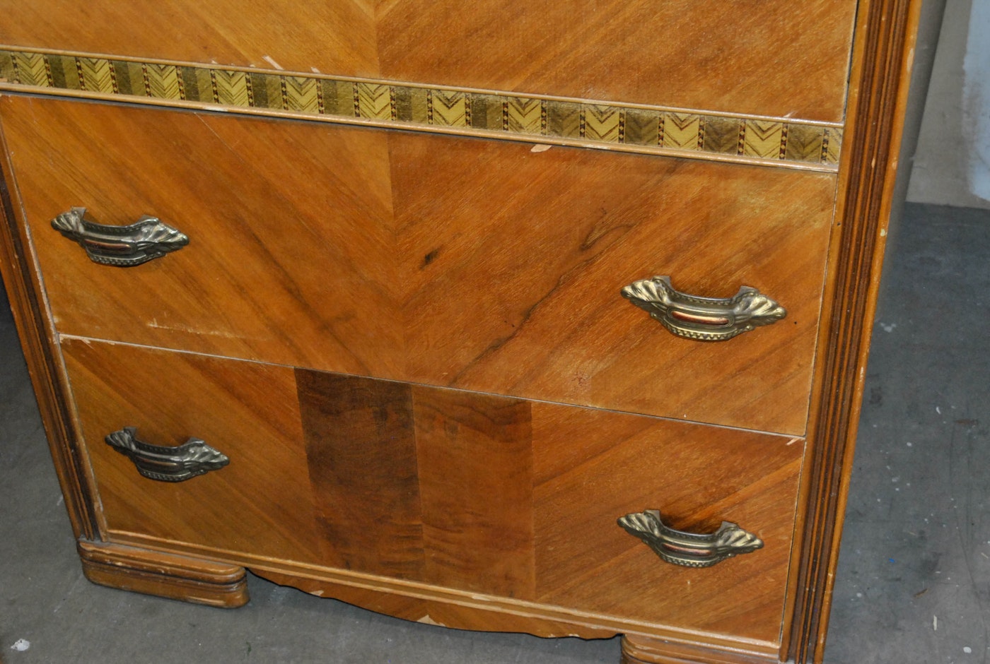Art Deco Waterfall Chest of Drawers EBTH