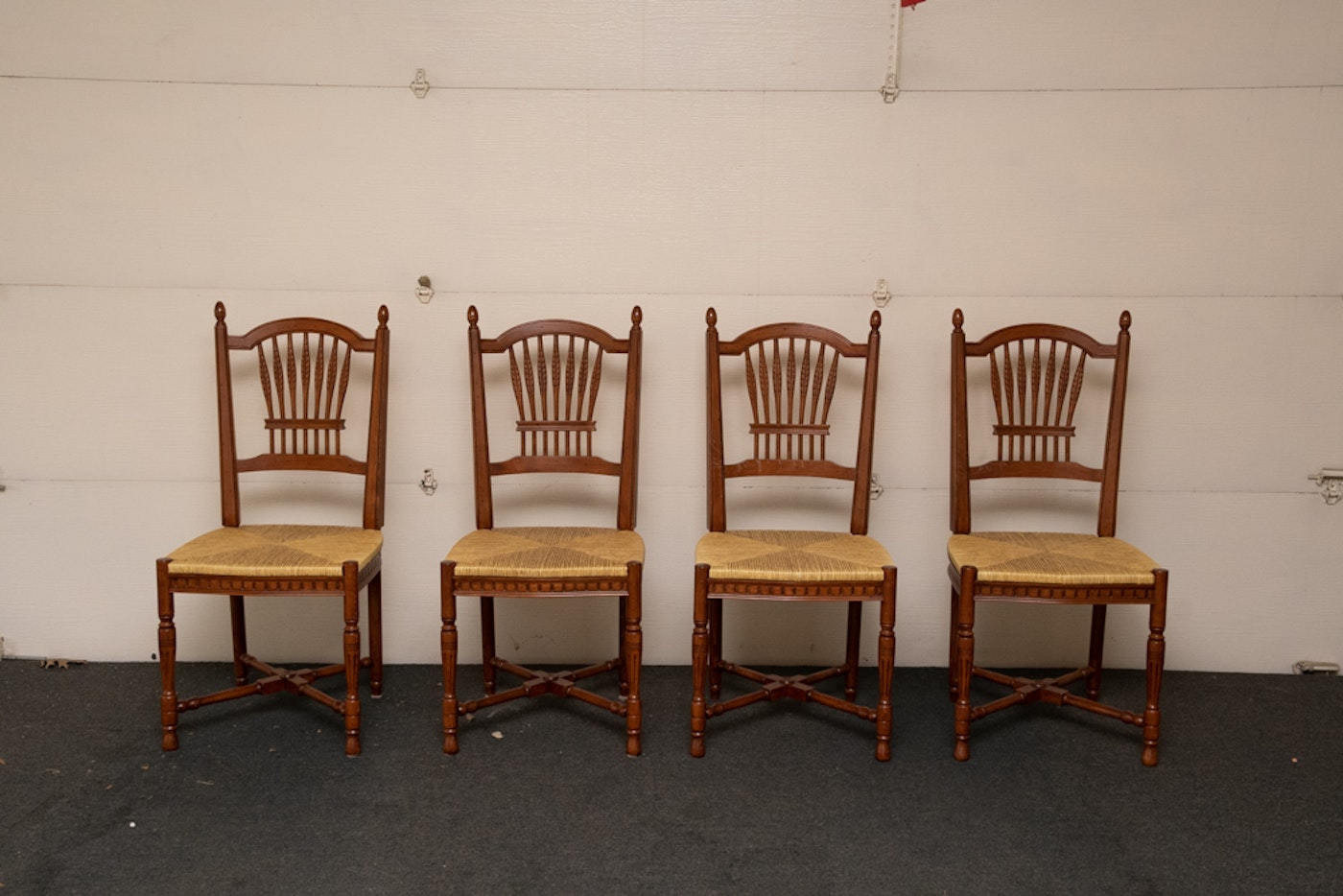 Set of Eight Dining Chairs with Rush Seats | EBTH