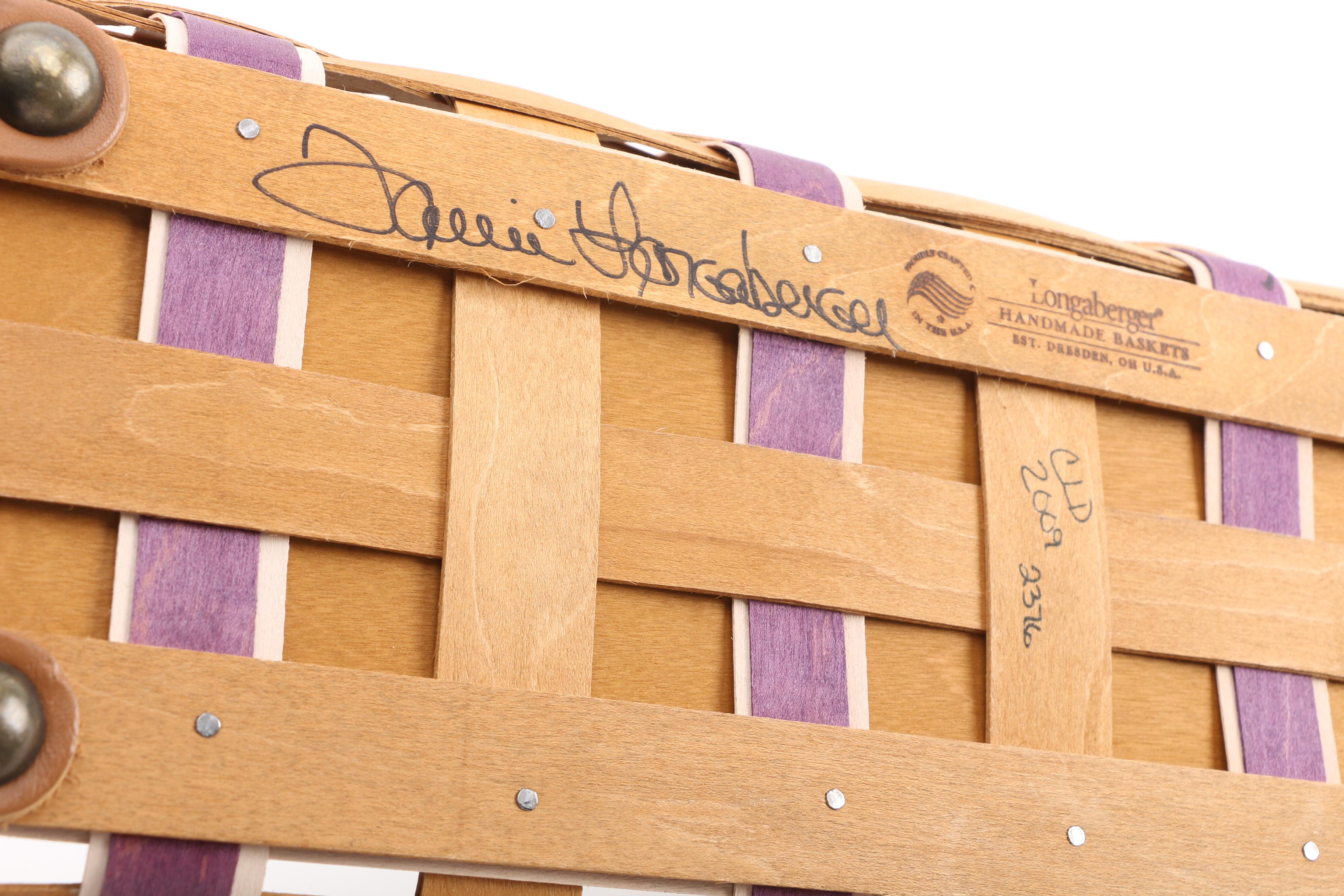 2009 Longaberger Signed "Leadership Award" Tote Basket EBTH