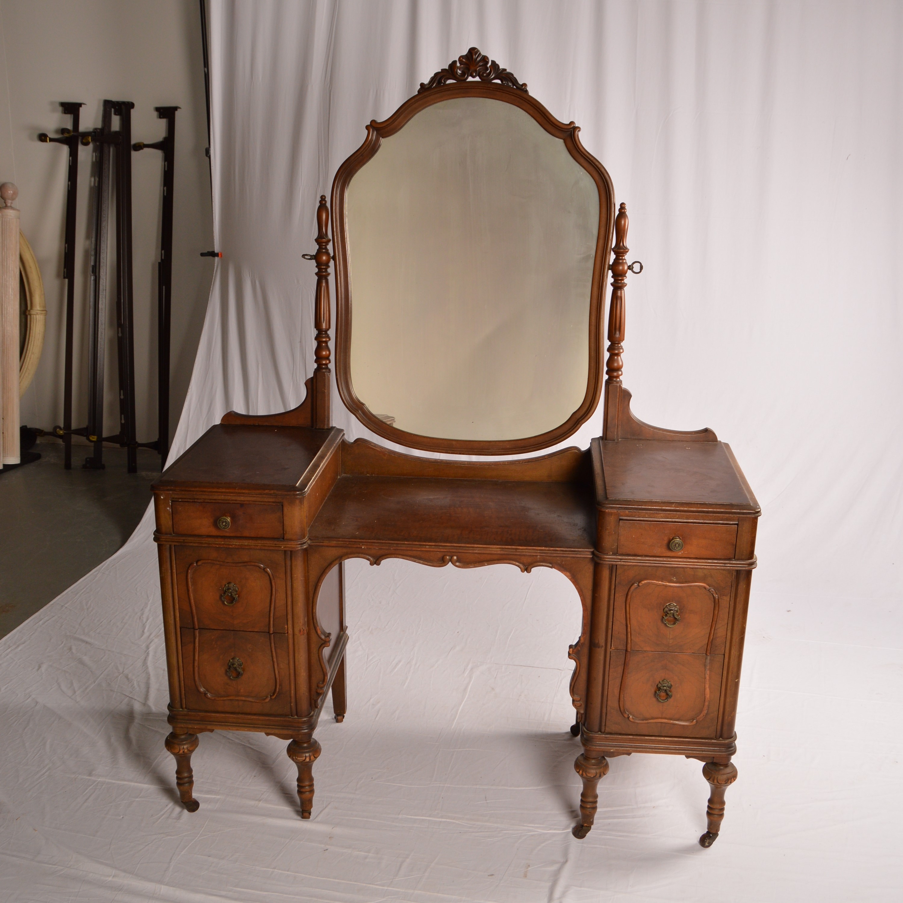 Vintage French Provincial Vanity With Bench