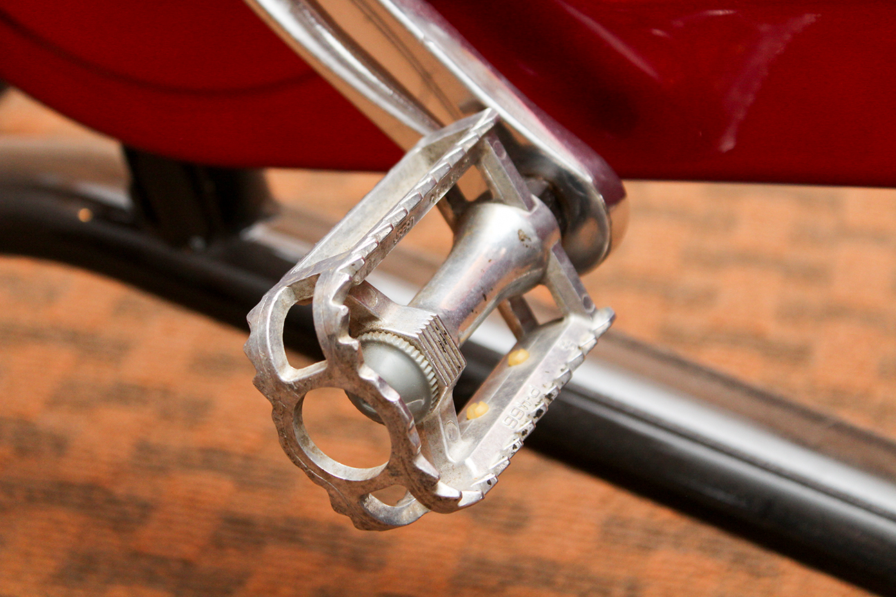 giant brand stationary exercise bike