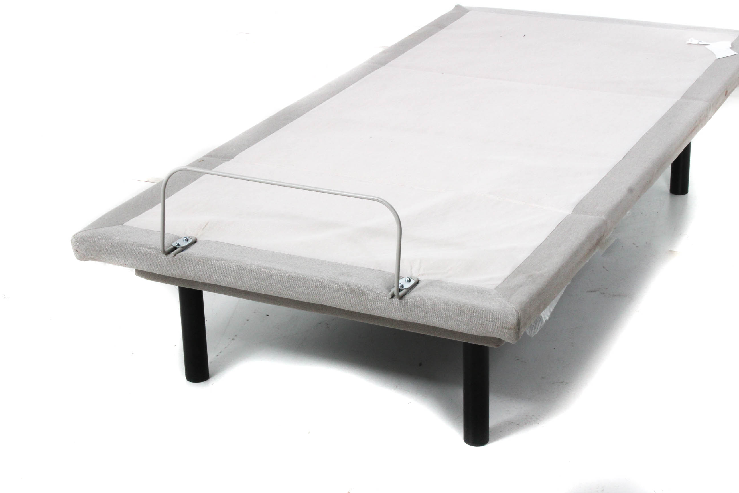 Ruoey Lung Bed Frame EBTH