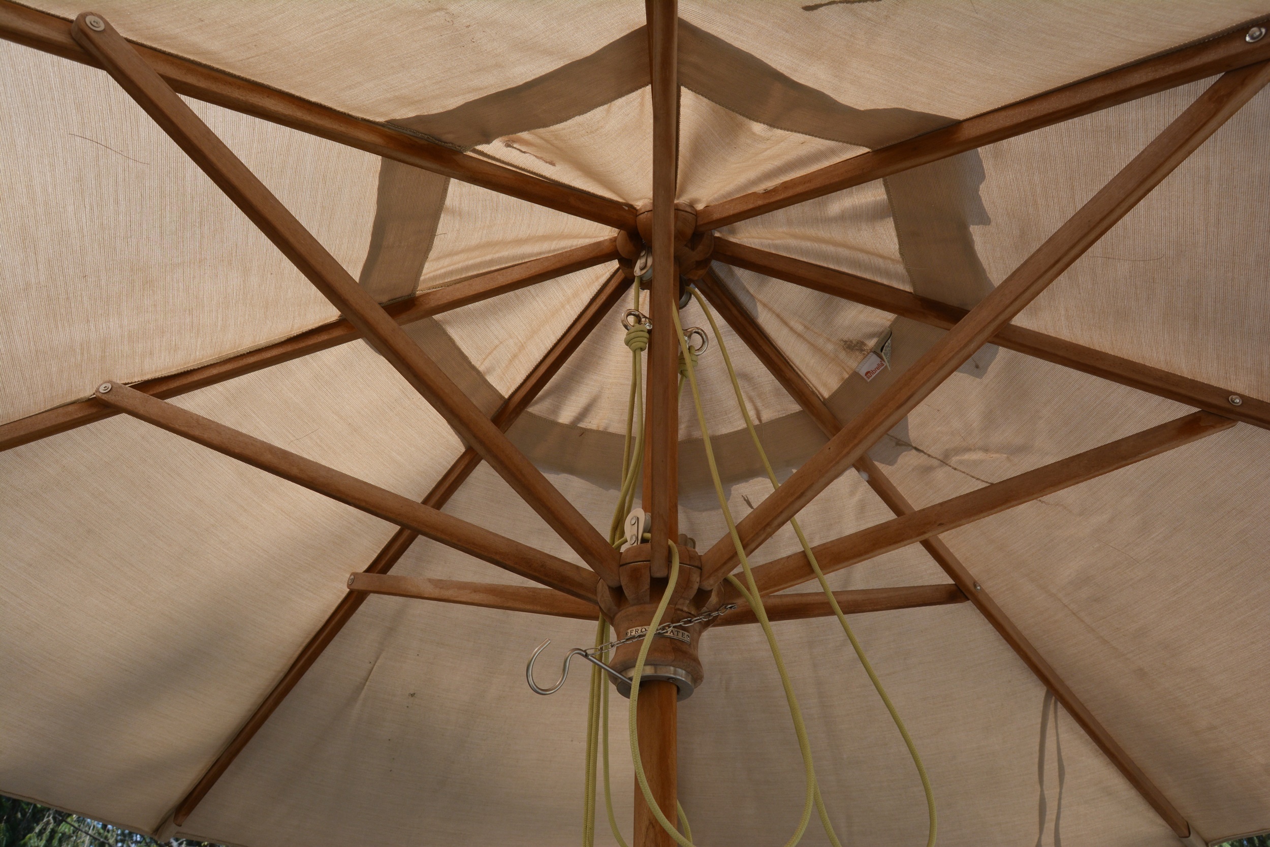 Frontgate 10'0" Umbrella and Metal Stand EBTH