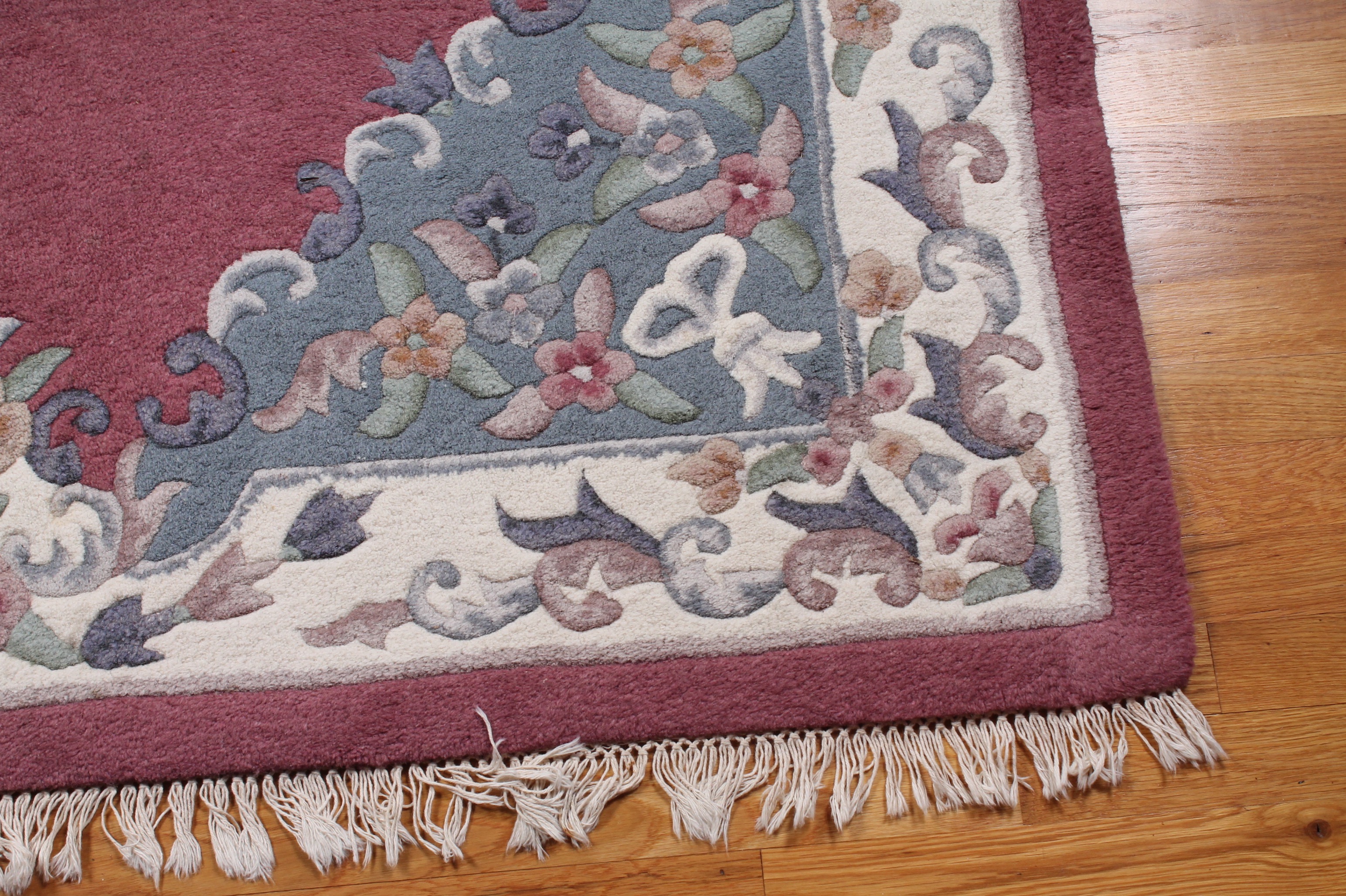 Chinese HandTufted Area Rug EBTH