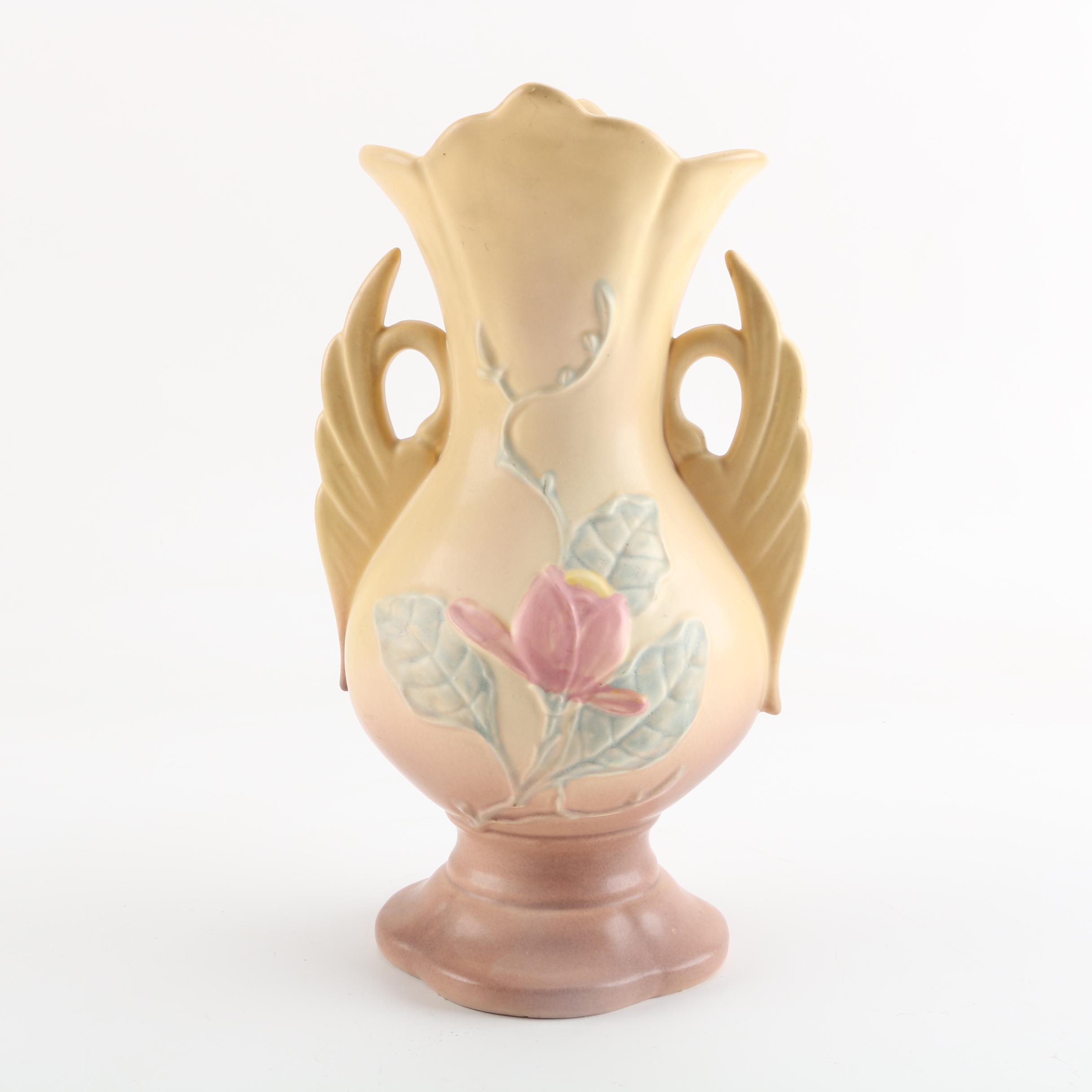 Vintage Hull Pottery Double Swan Handle Magnolia Vase Ebth