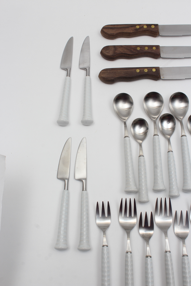 Noritake Stainless Steel Flatware and Robinson Steak Knives EBTH