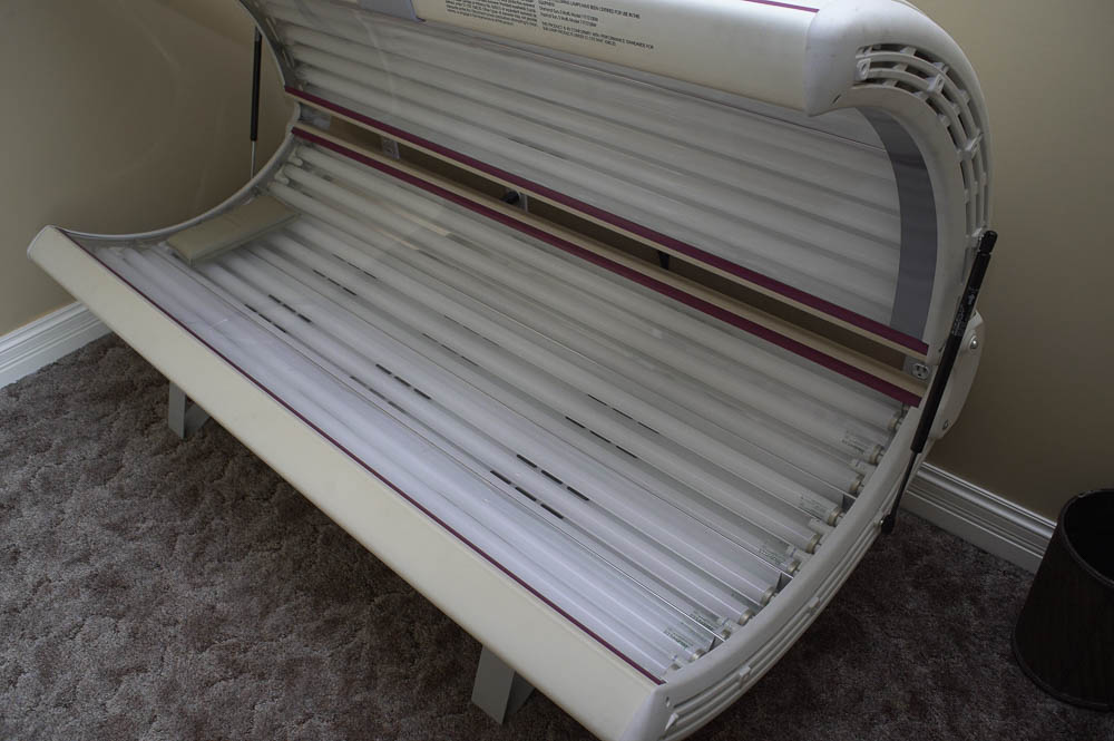 SunQuest Pro 24RS Tanning Bed by Wolff System EBTH