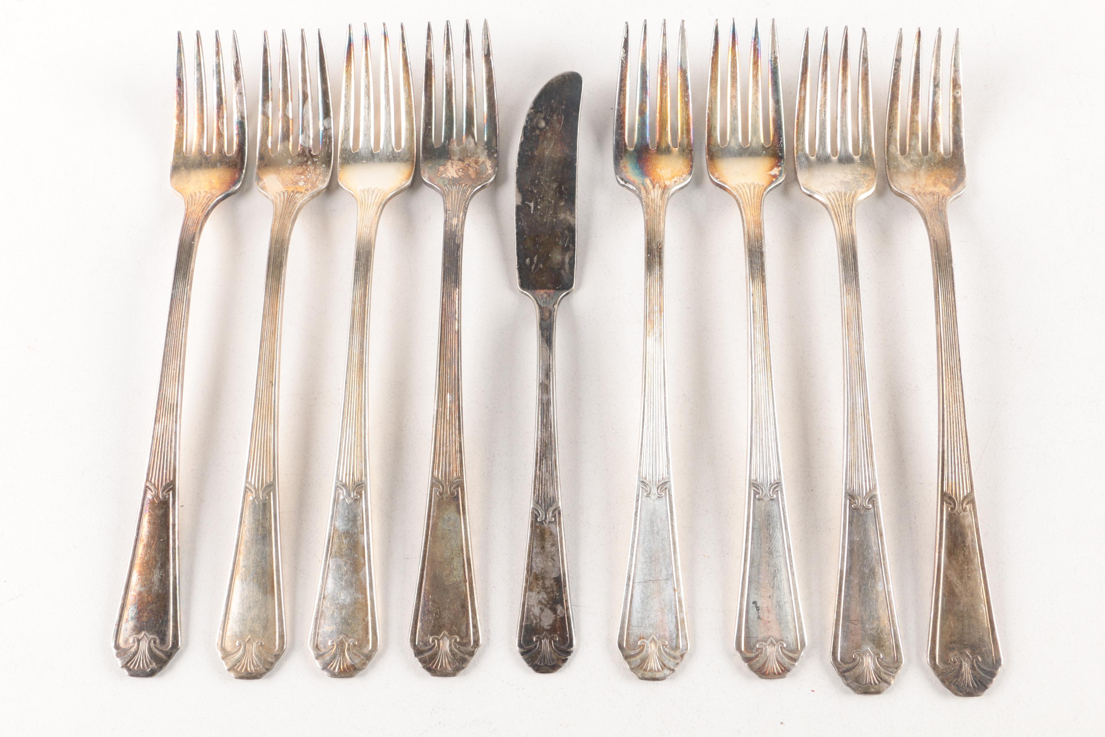 Wm Rogers Mfg. Co. "Fidelis" Silver-Plated Flatware | EBTH