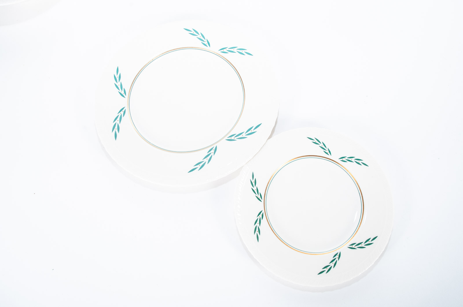 Hanover China Set in "Coronation" Pattern EBTH