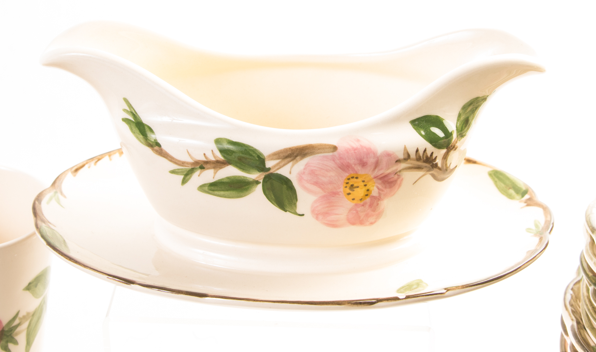 vintage-franciscan-apple-blossom-tableware-ebth