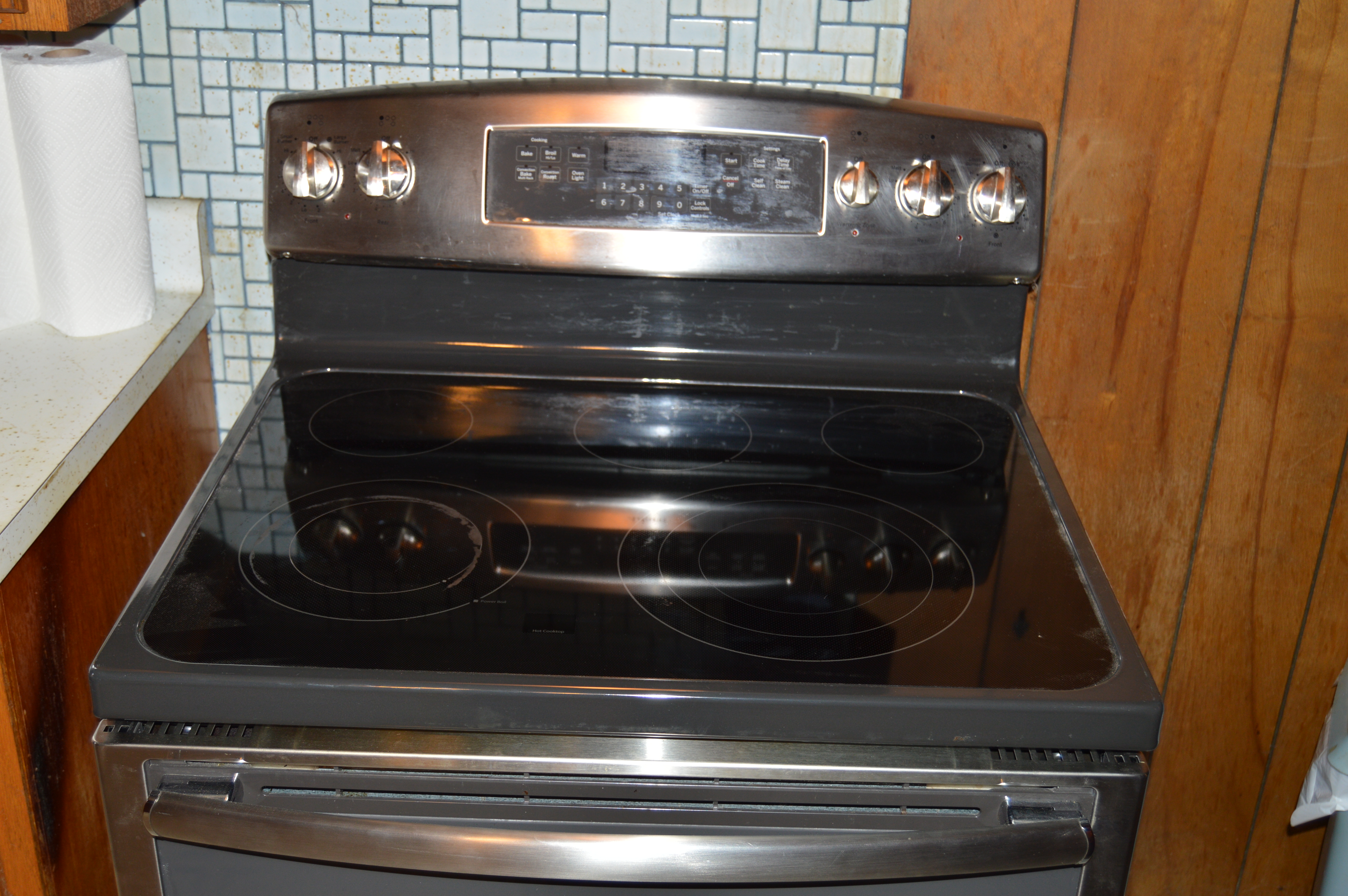 General Electric "Adora" Electric Range EBTH