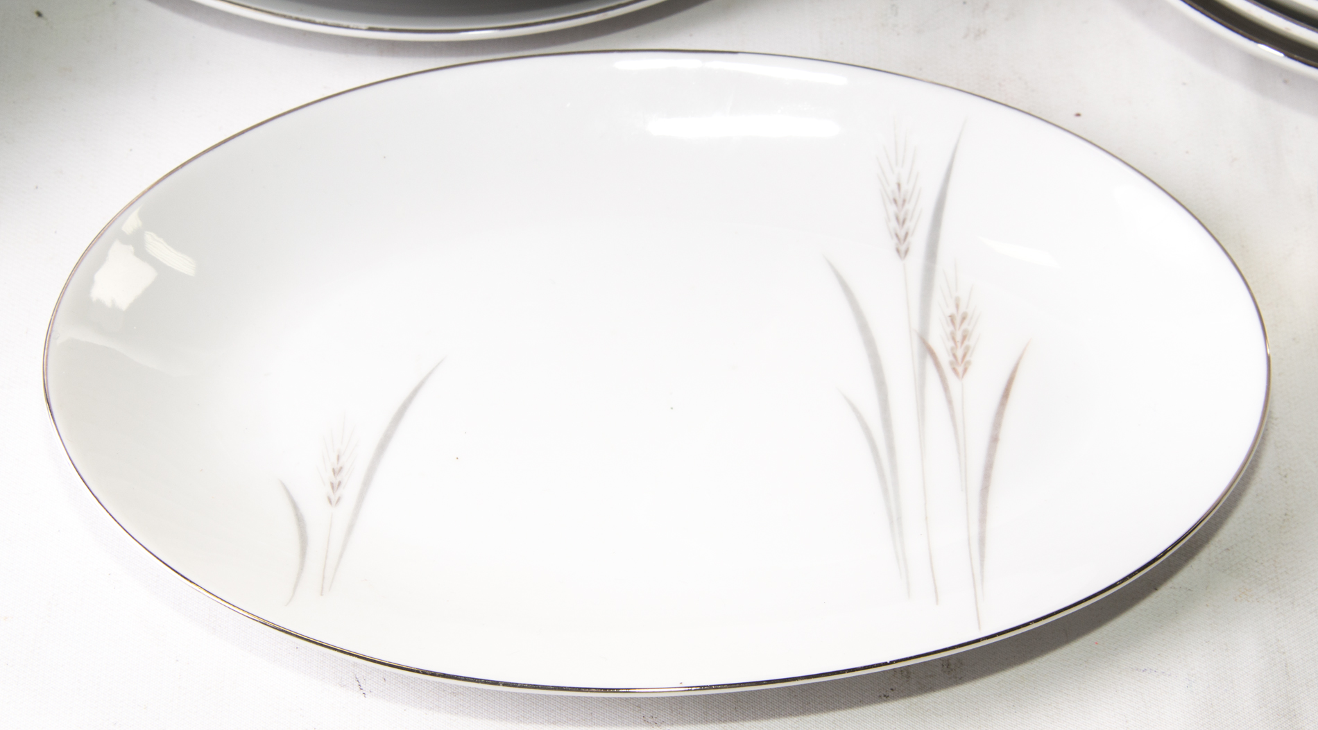 Fine China Of Japan "Platinum Wheat" Dinnerware EBTH