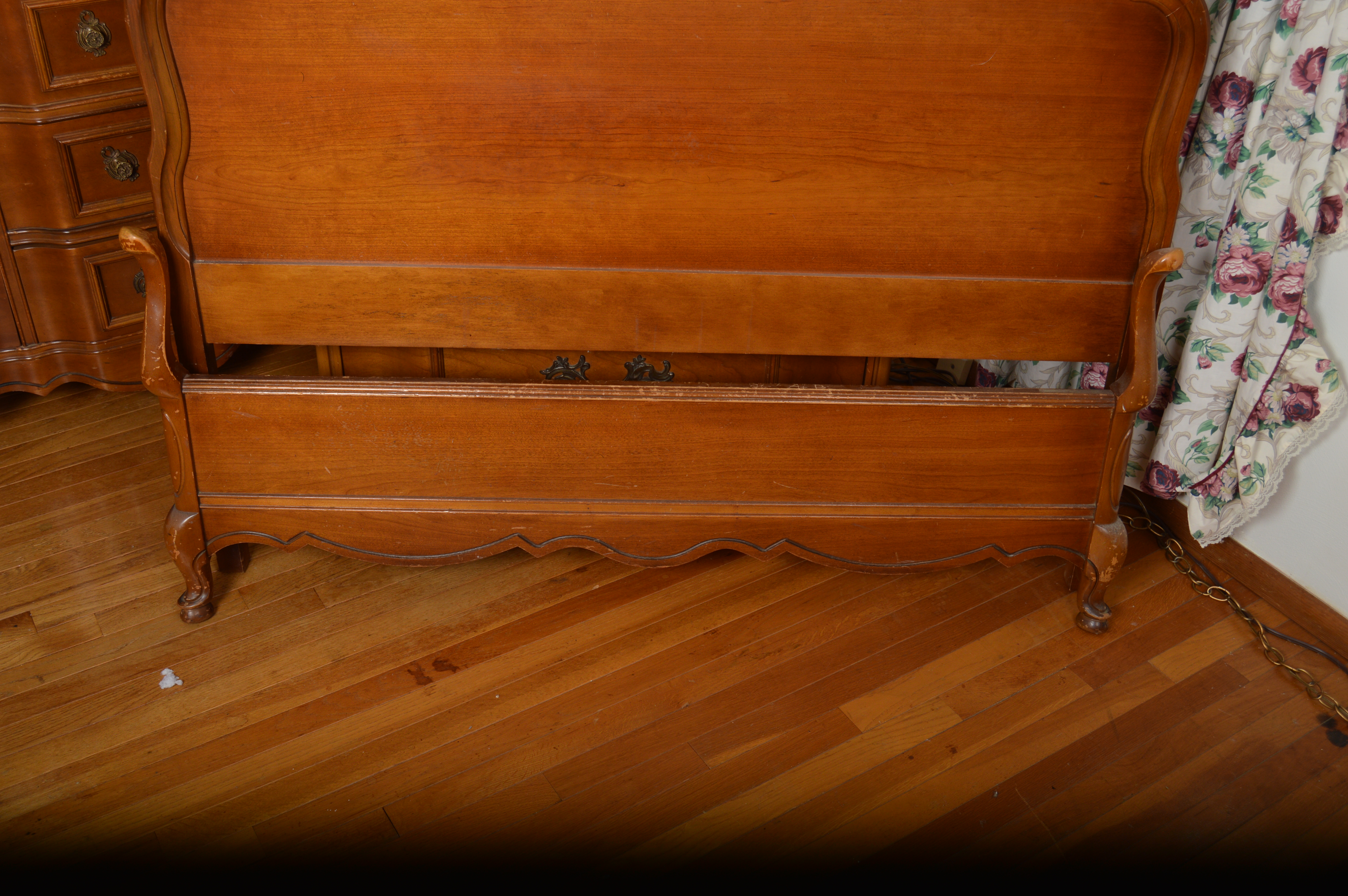 Vintage French Provincial Cherry Bedroom Set by Bassett EBTH